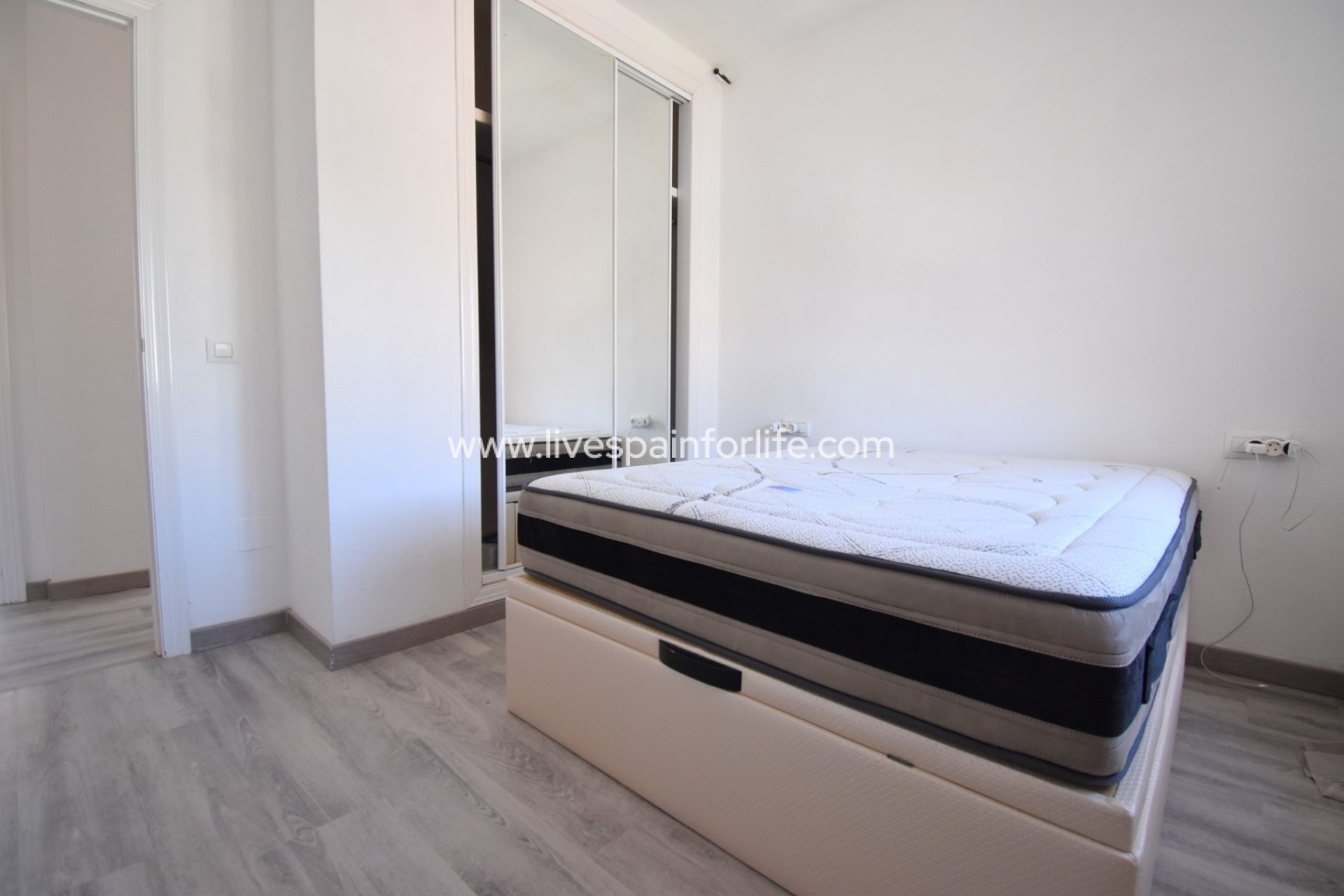 Herverkoop - Villa (alleenstaand) -
Orihuela Costa - Playa Flamenca