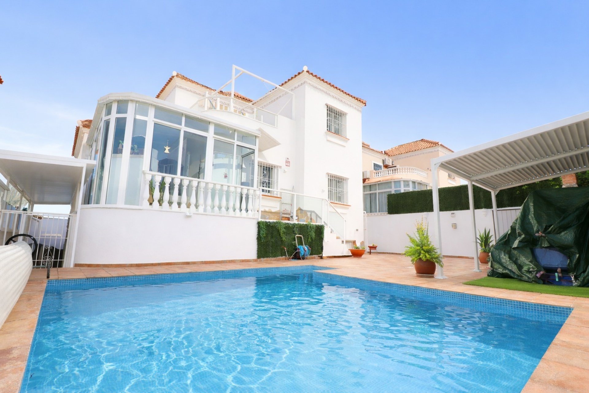 Herverkoop - Villa (alleenstaand) -
Orihuela Costa - Villamartin