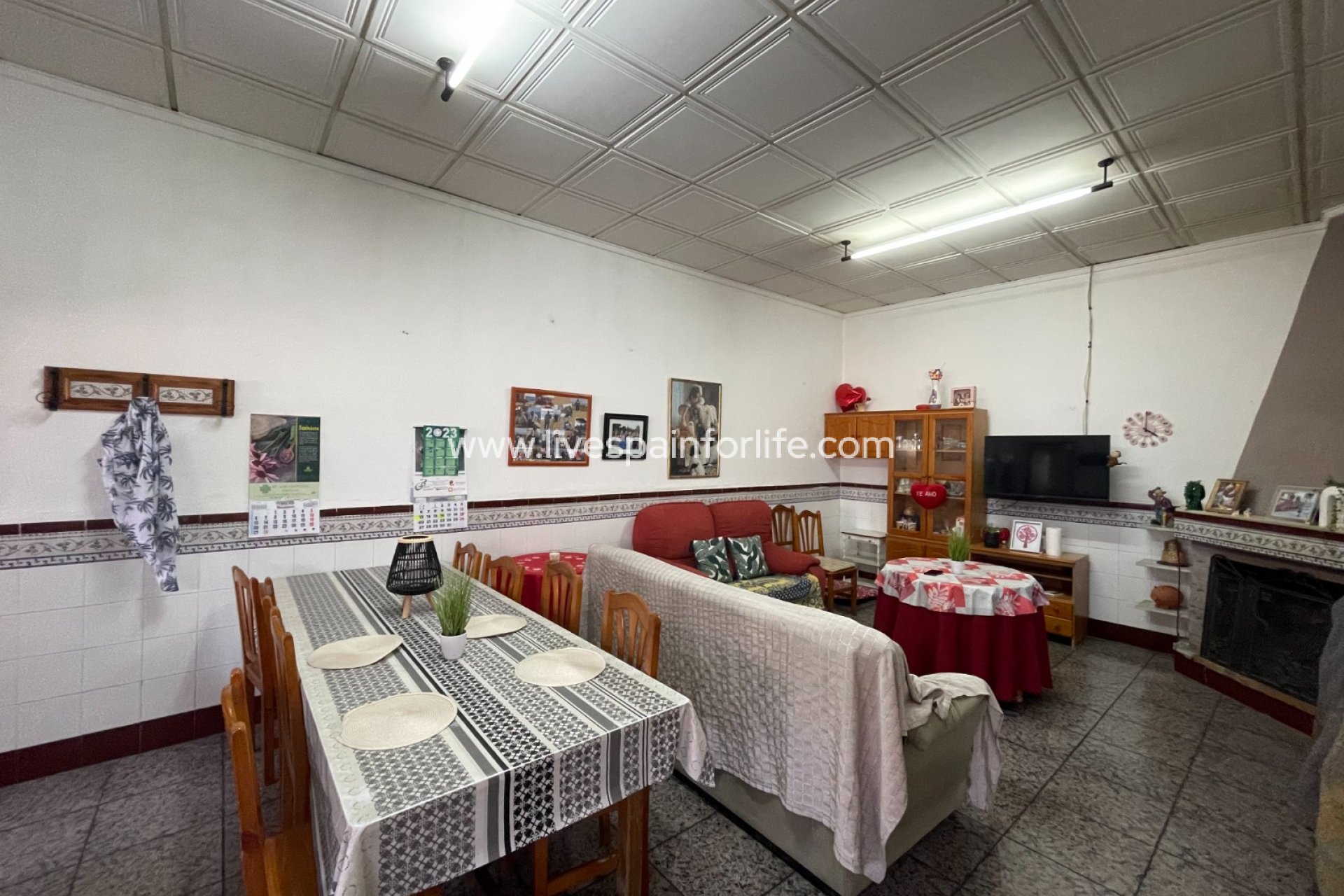 Herverkoop - Villa (alleenstaand) -
San Miguel De Salinas - pueblo