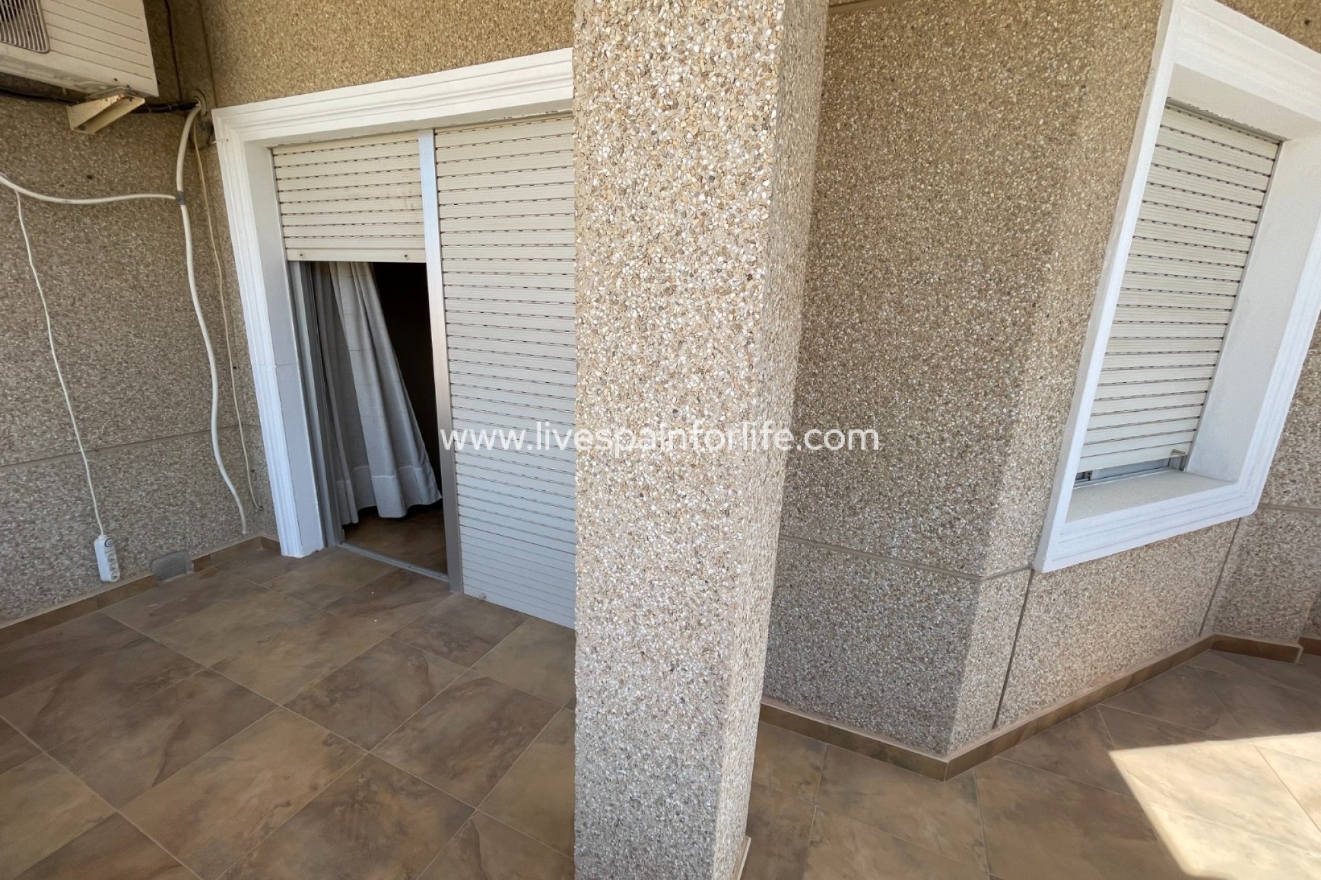 Herverkoop - Villa (alleenstaand) -
San Miguel De Salinas - pueblo