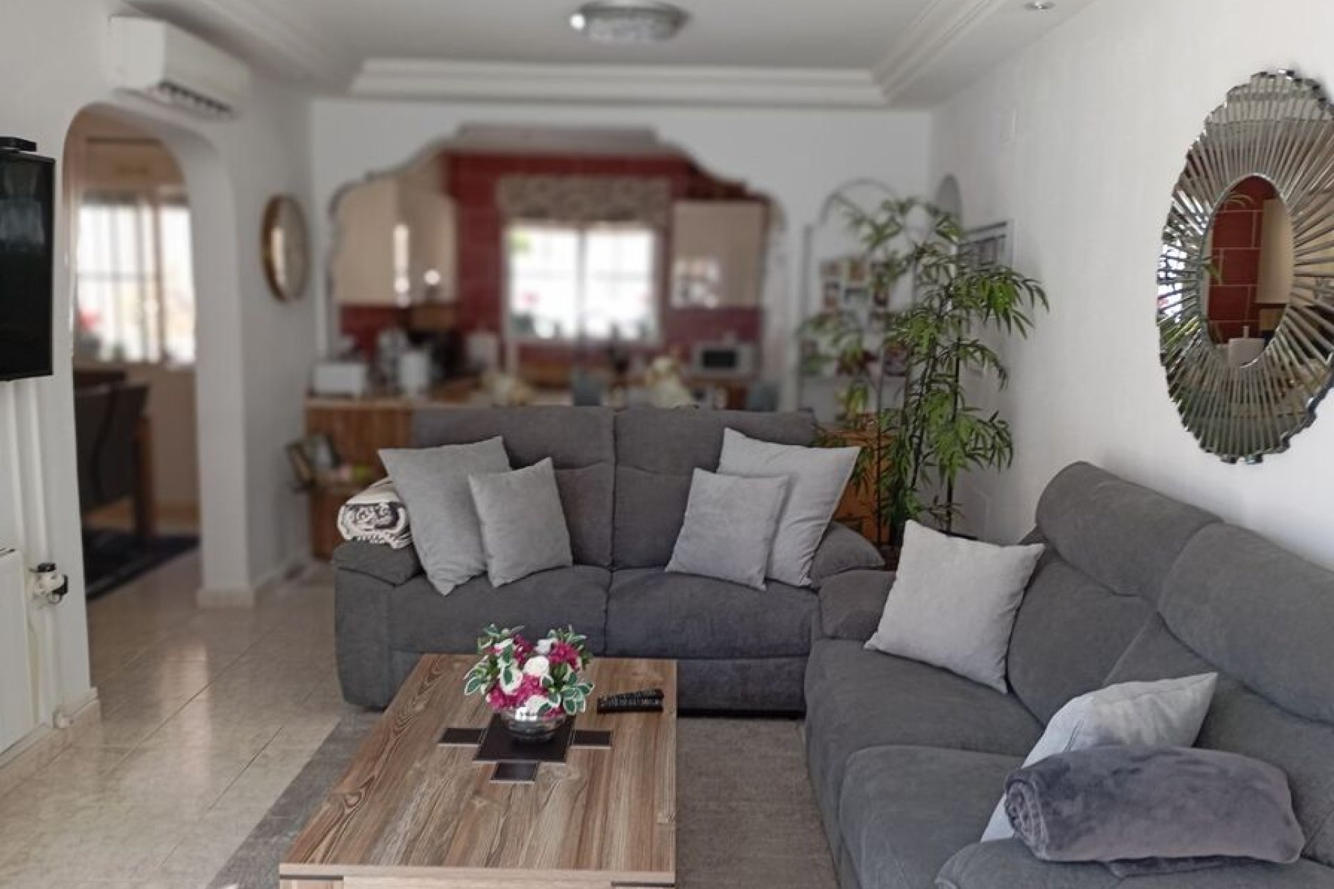 Herverkoop - Villa (alleenstaand) -
Villamartin