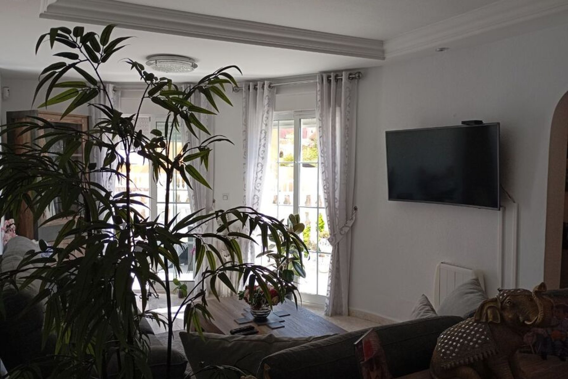 Herverkoop - Villa (alleenstaand) -
Villamartin