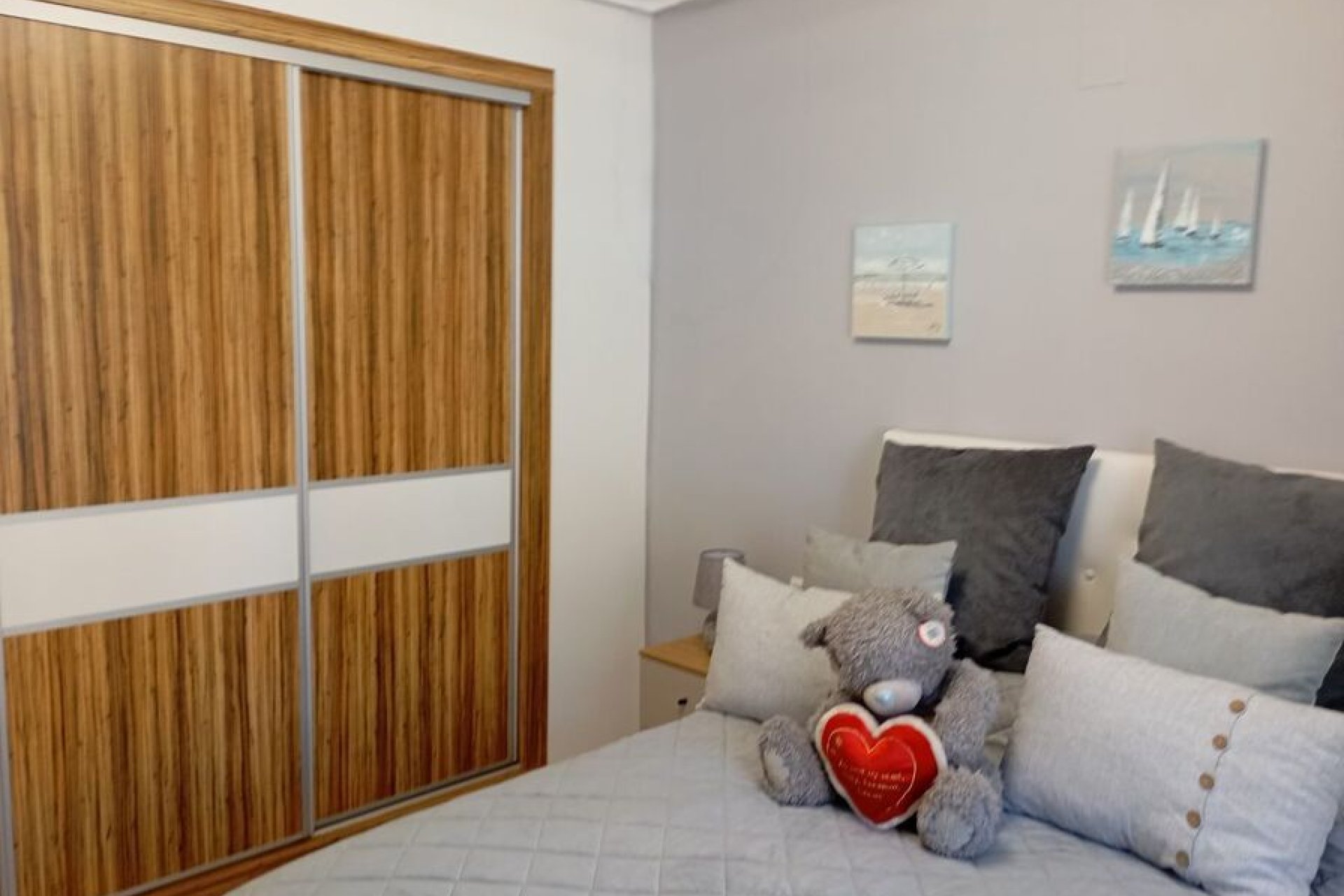 Herverkoop - Villa (alleenstaand) -
Villamartin