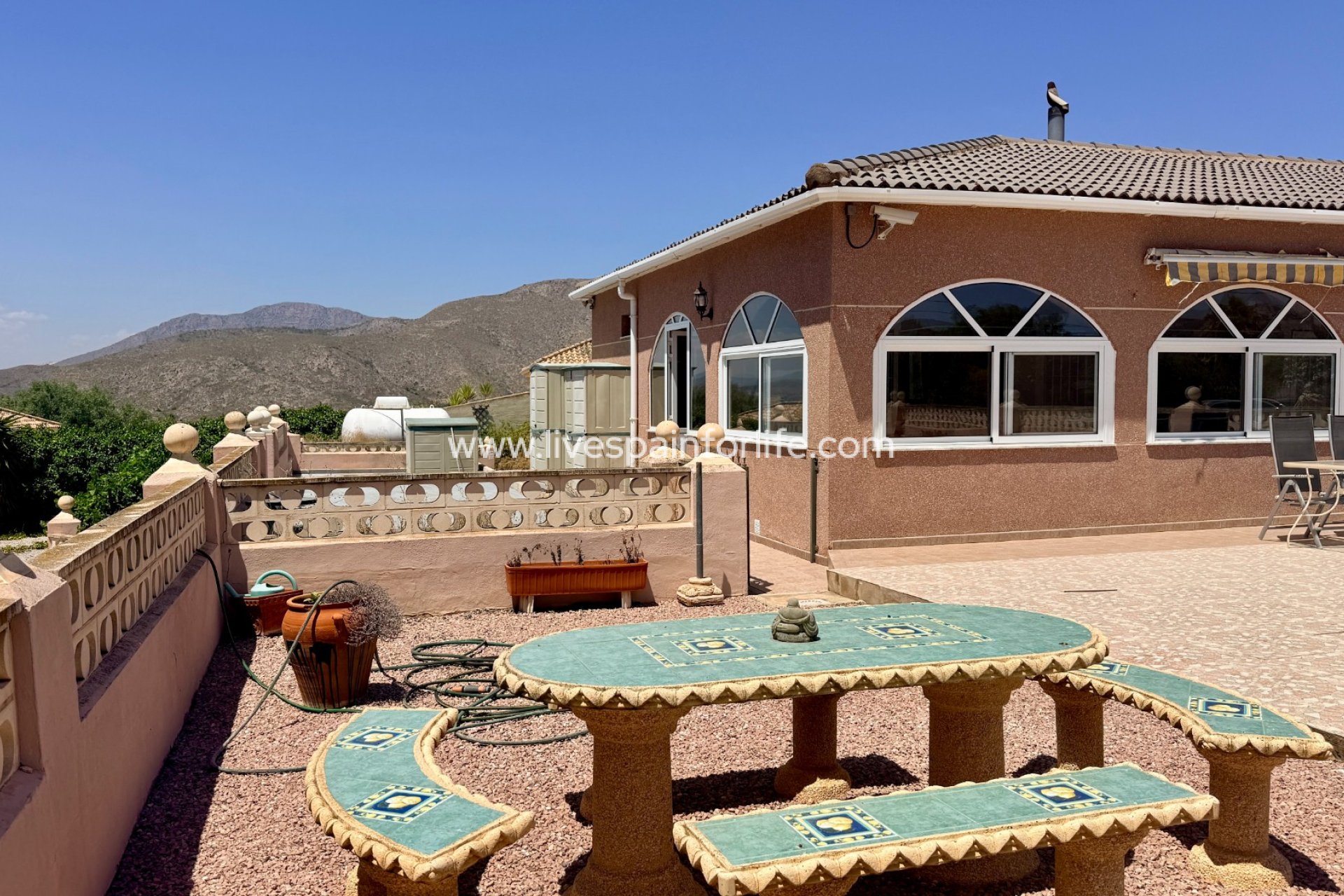  -  -
Hondon De Los Frailes - 