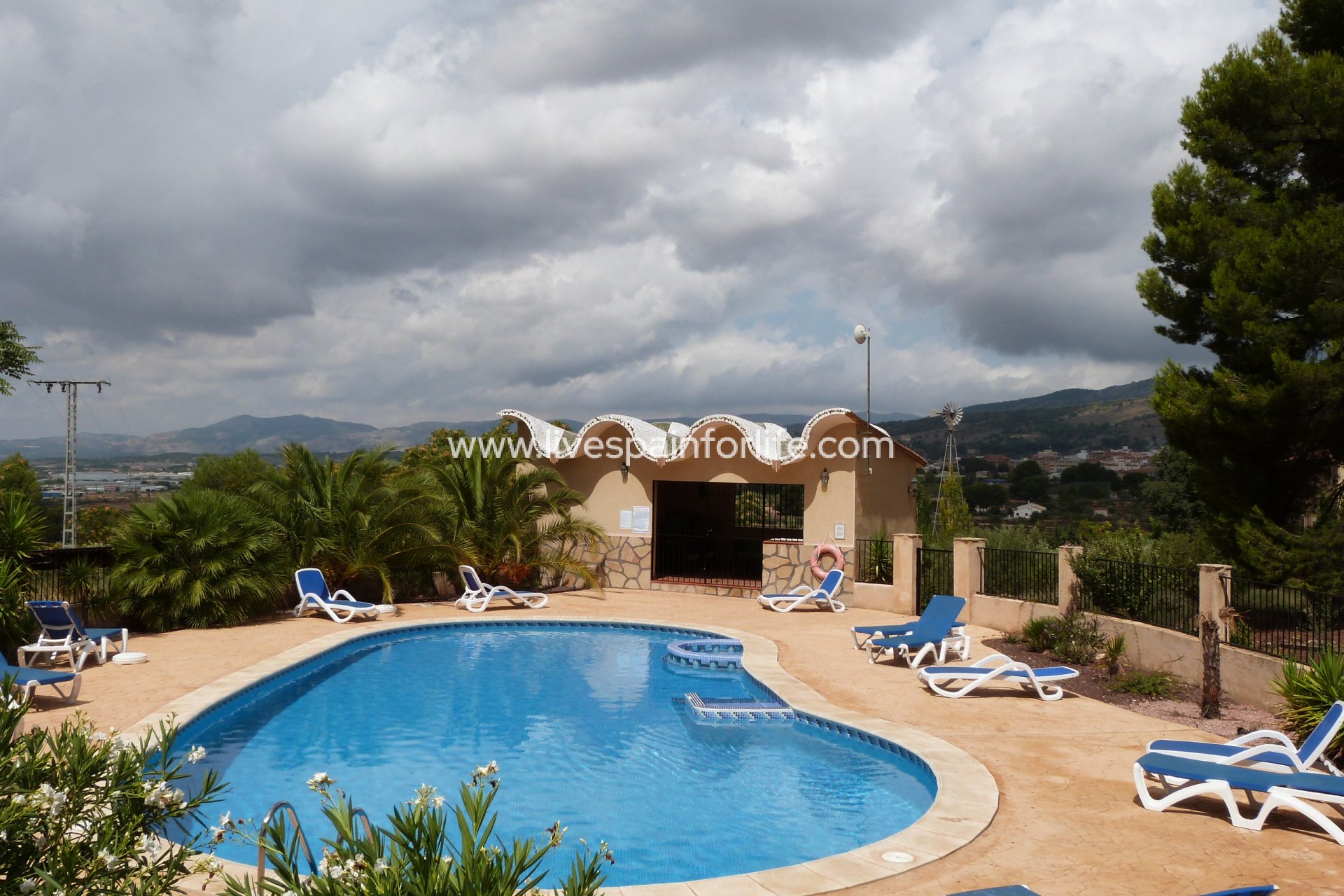  -  -
Ibi - Ibi - Country