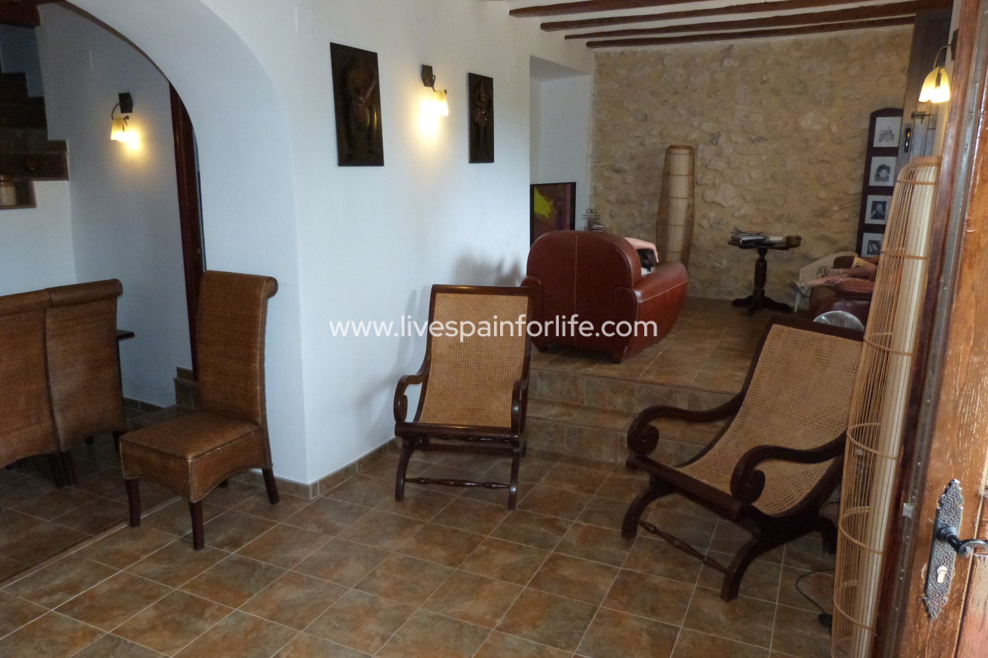  -  -
Ibi - Ibi - Country