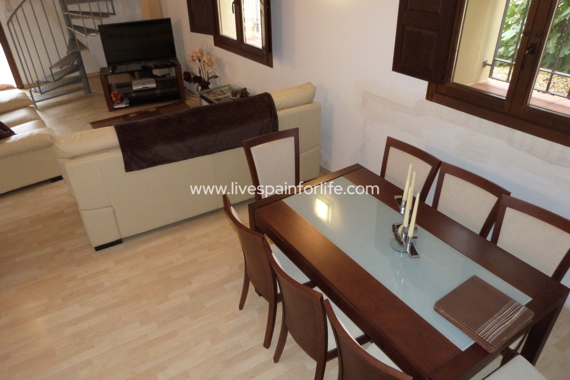  -  -
Ibi - Ibi - Country