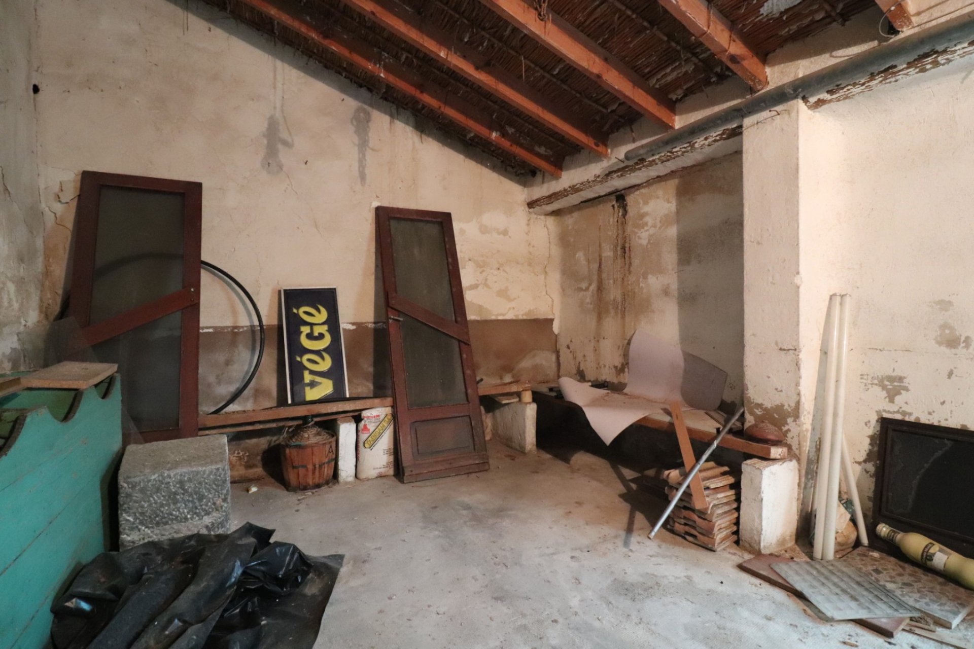  - Kommerziell -
Benijofar - Benijofar - Village