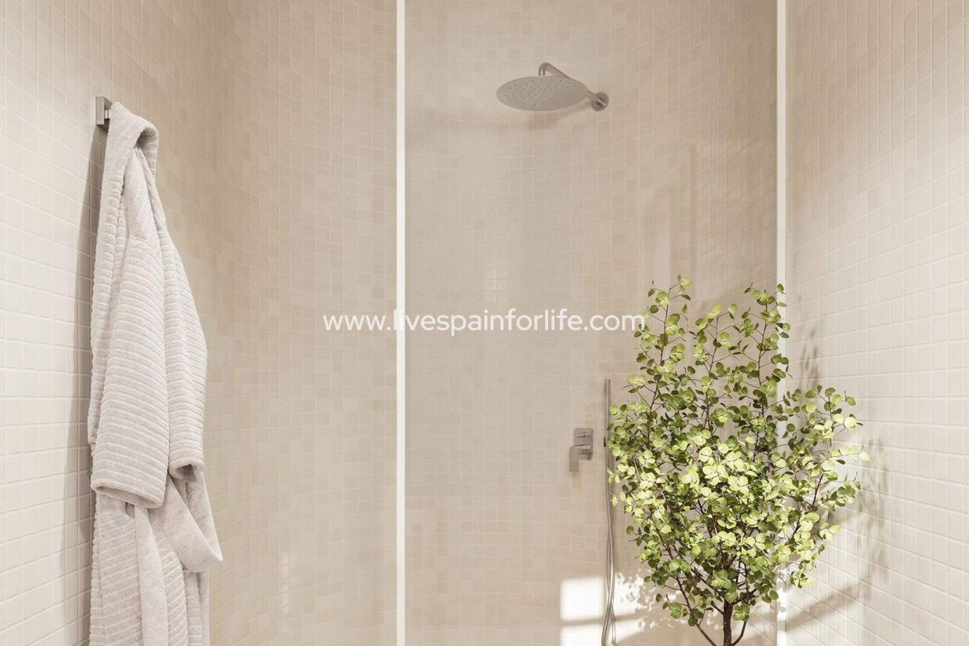  -  -
 - La Finca Golf