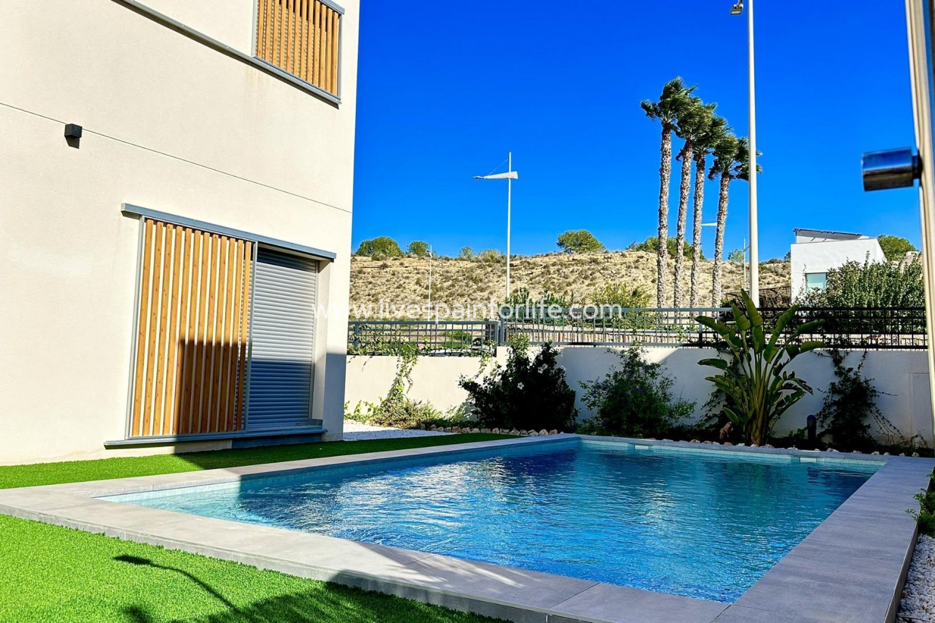  -  -
 - La Finca Golf