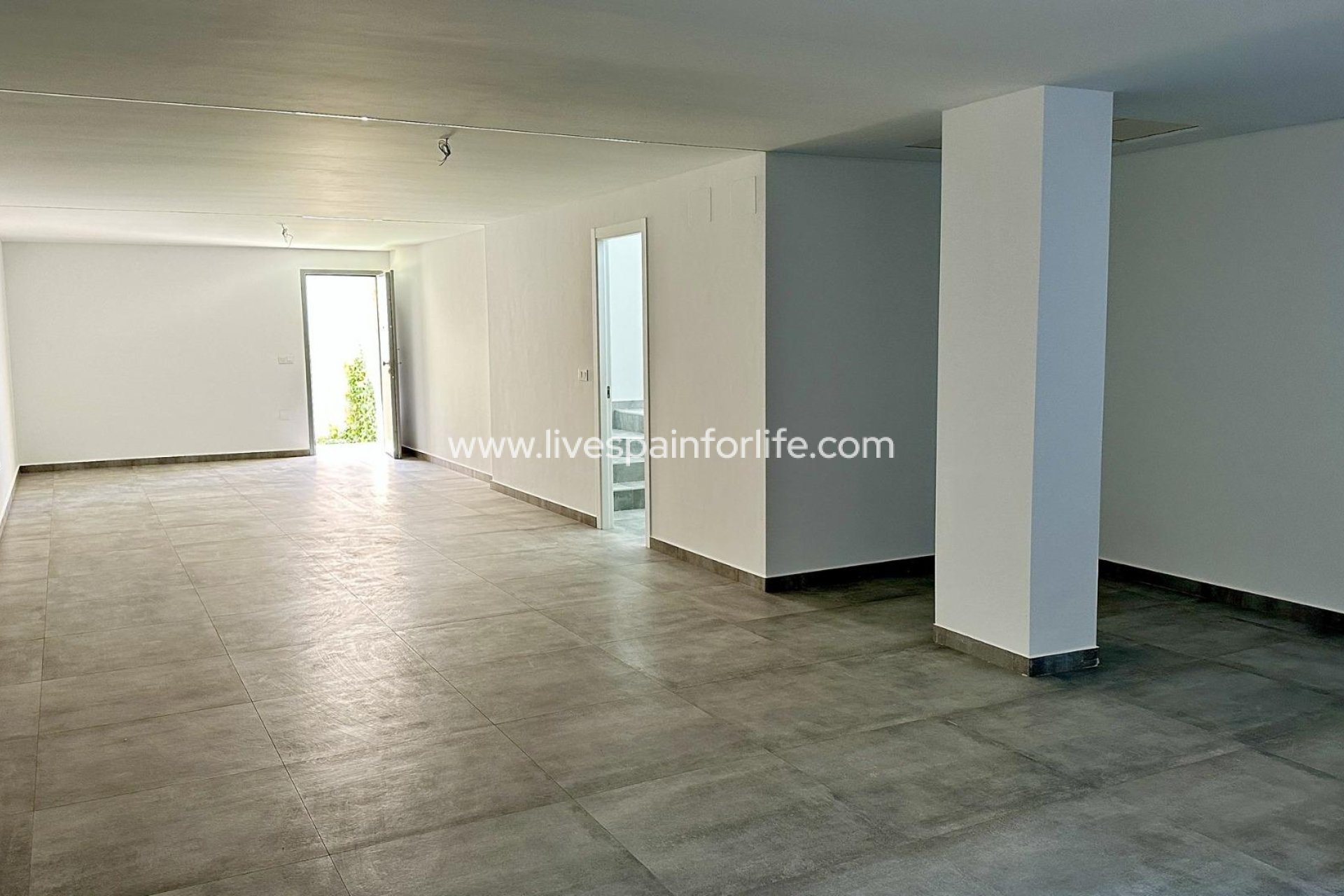  -  -
 - La Finca Golf