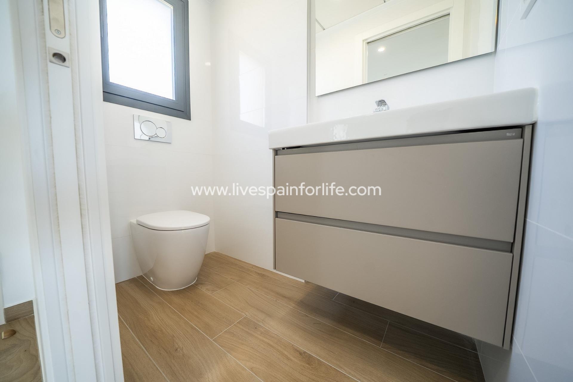  -  -
 - La Finca Golf