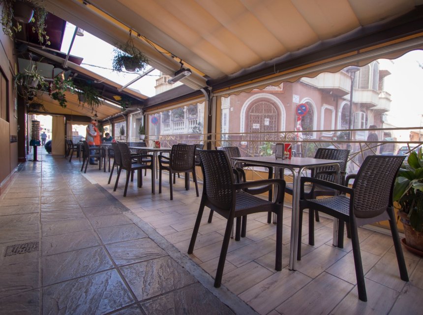 Location durée long terme - Commercial -
Albatera