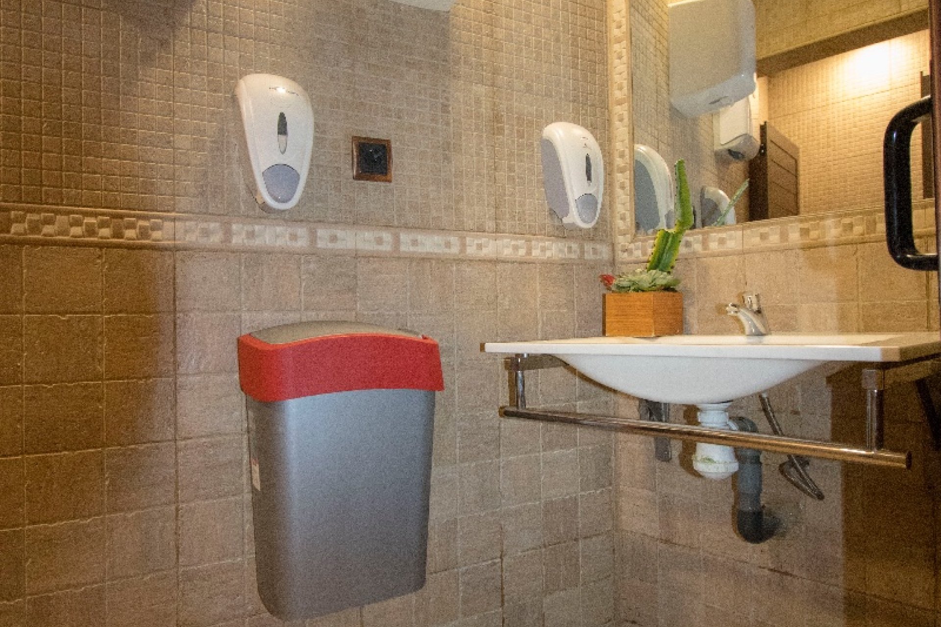 Location durée long terme - Commercial -
Albatera