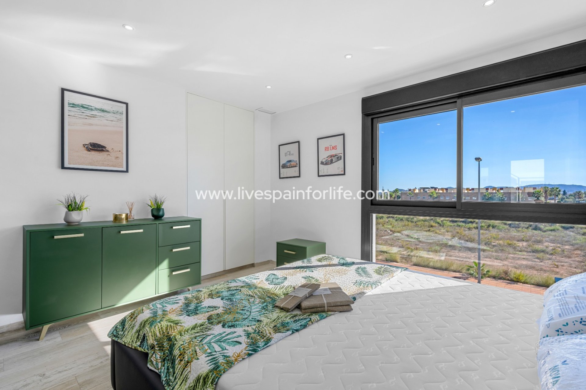  -  -
Los Alcazares - Bahia Bella