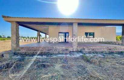 Maison de campagne - Revente - Elche -
                    Matola
