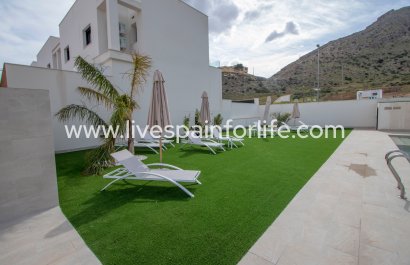 Maison de ville - Nouvelle construction - Cox - Cox