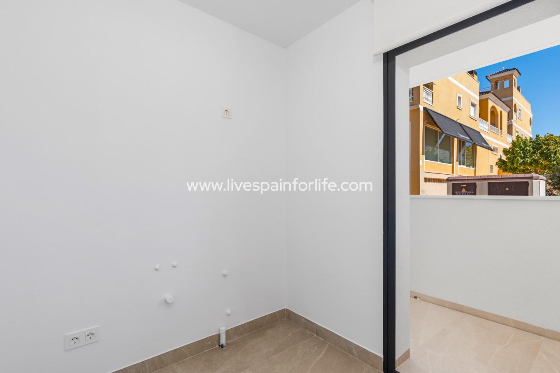 Neubau - Apartments -
Benijofar - Pueblo