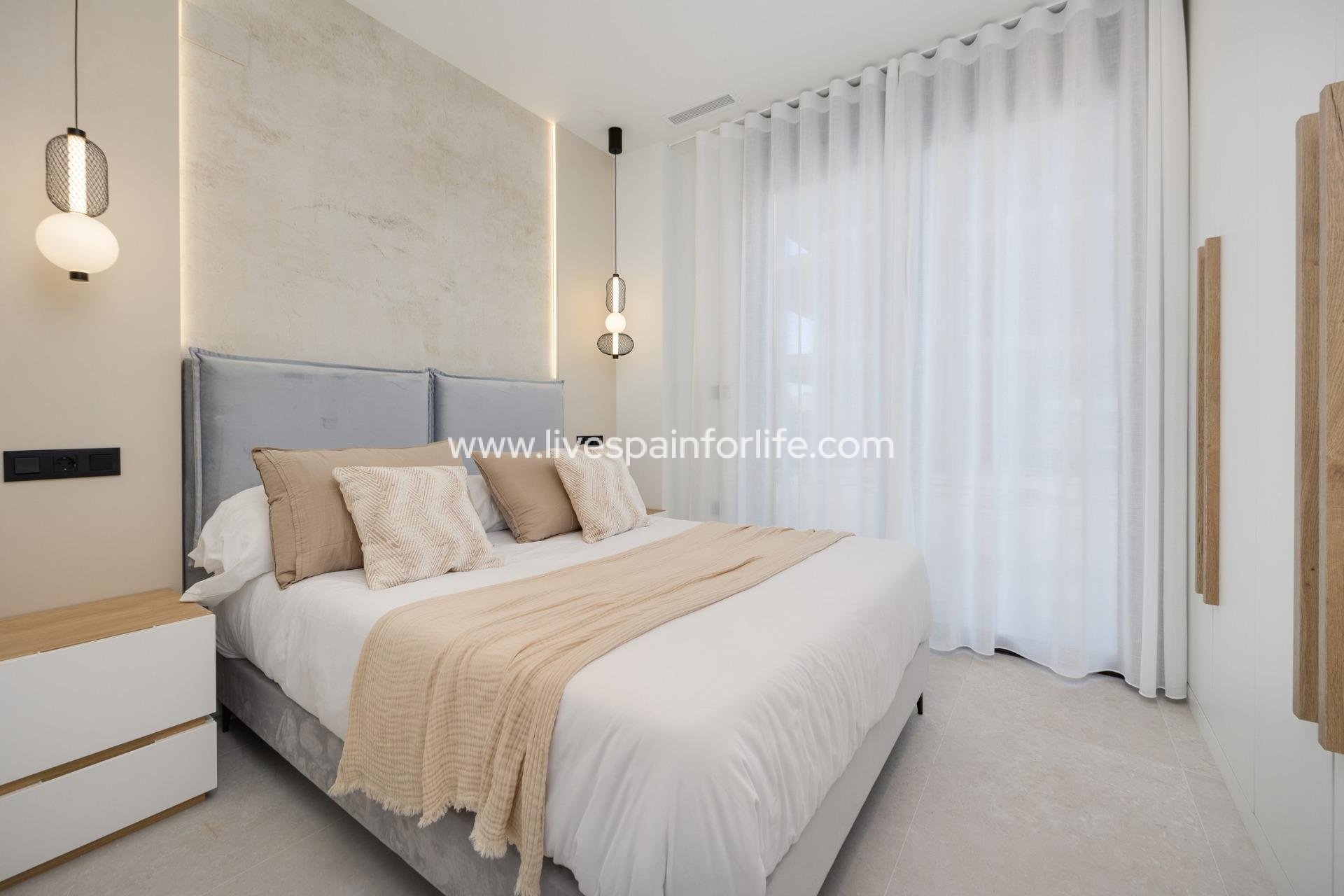 Neubau - Apartments -
Guardamar del Segura - Avda del Puerto
