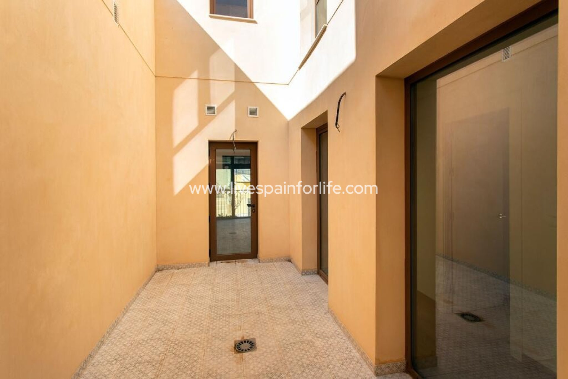 Neubau - Apartments -
Hondon De Las Nieves