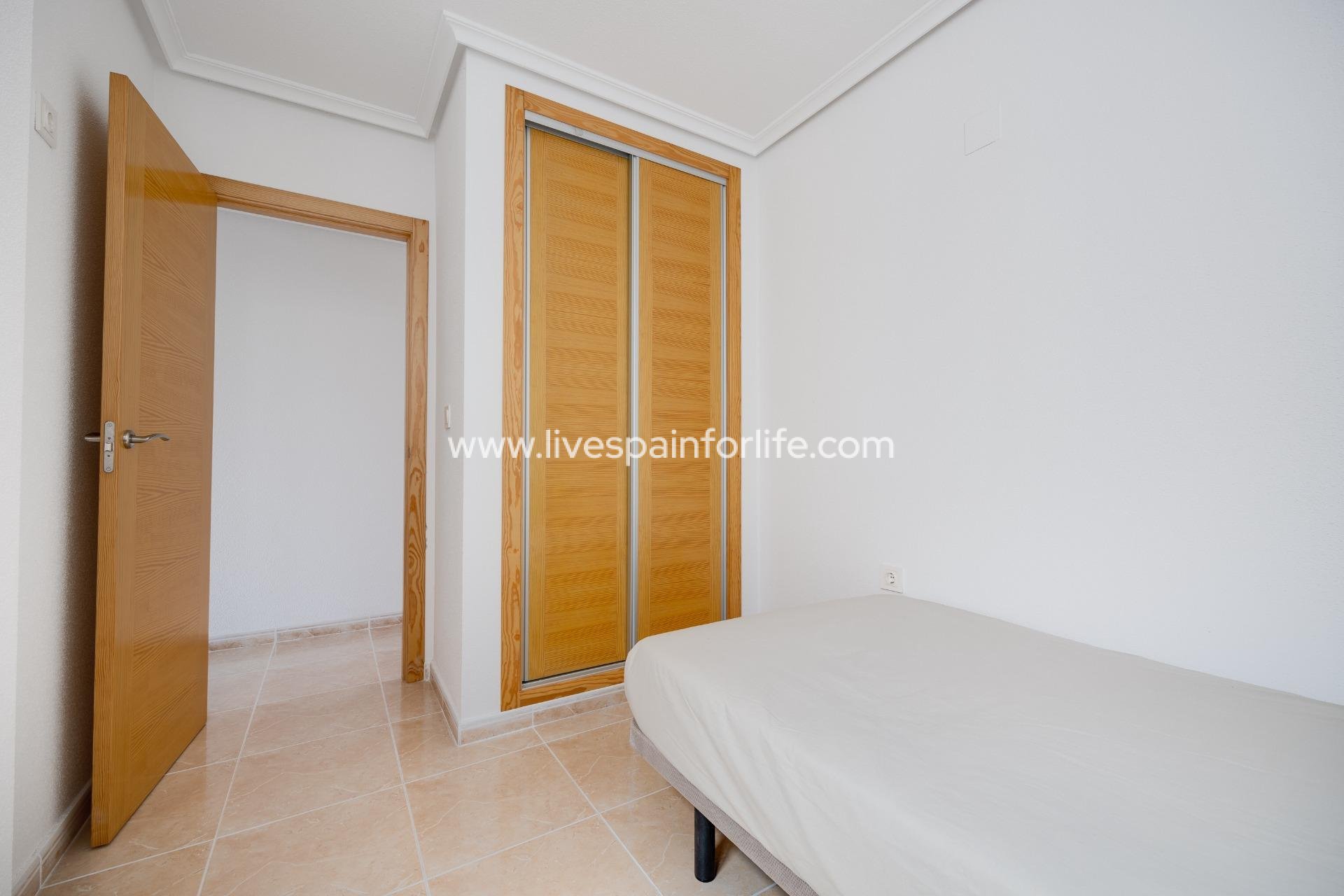 Neubau - Apartments -
San Fulgencio - Pueblo