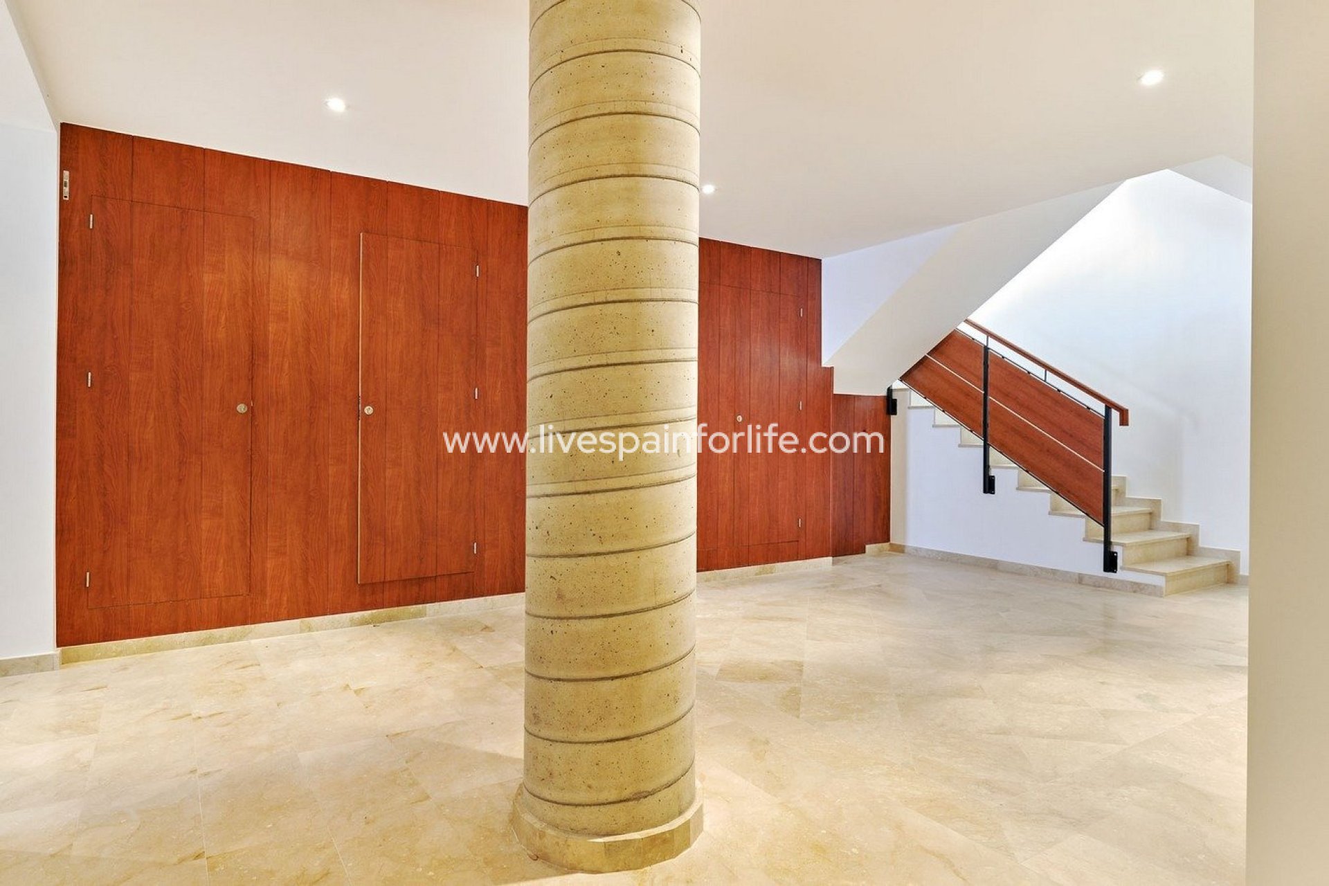 Neubau - Apartments -
San Miguel De Salinas