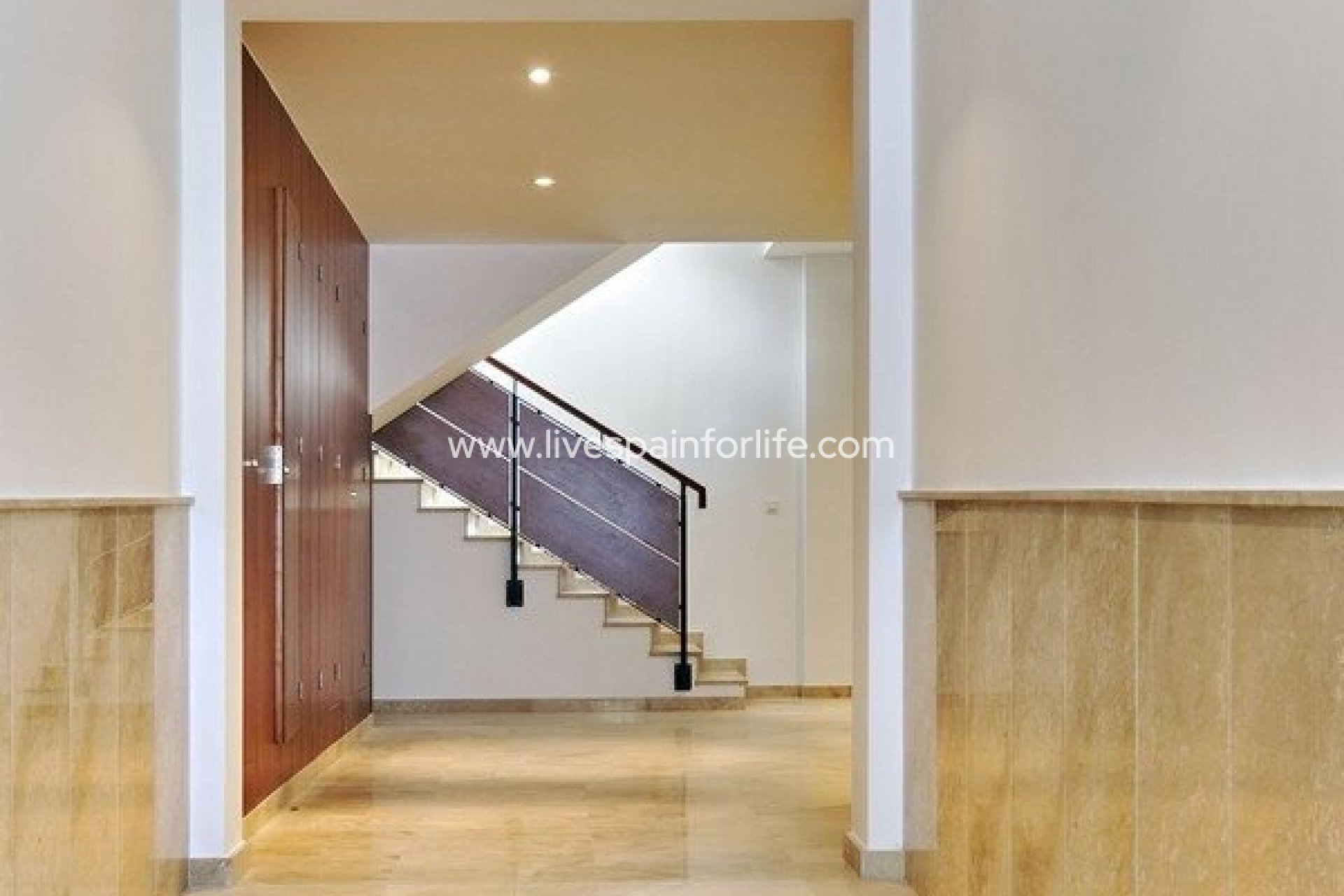 Neubau - Apartments -
San Miguel De Salinas