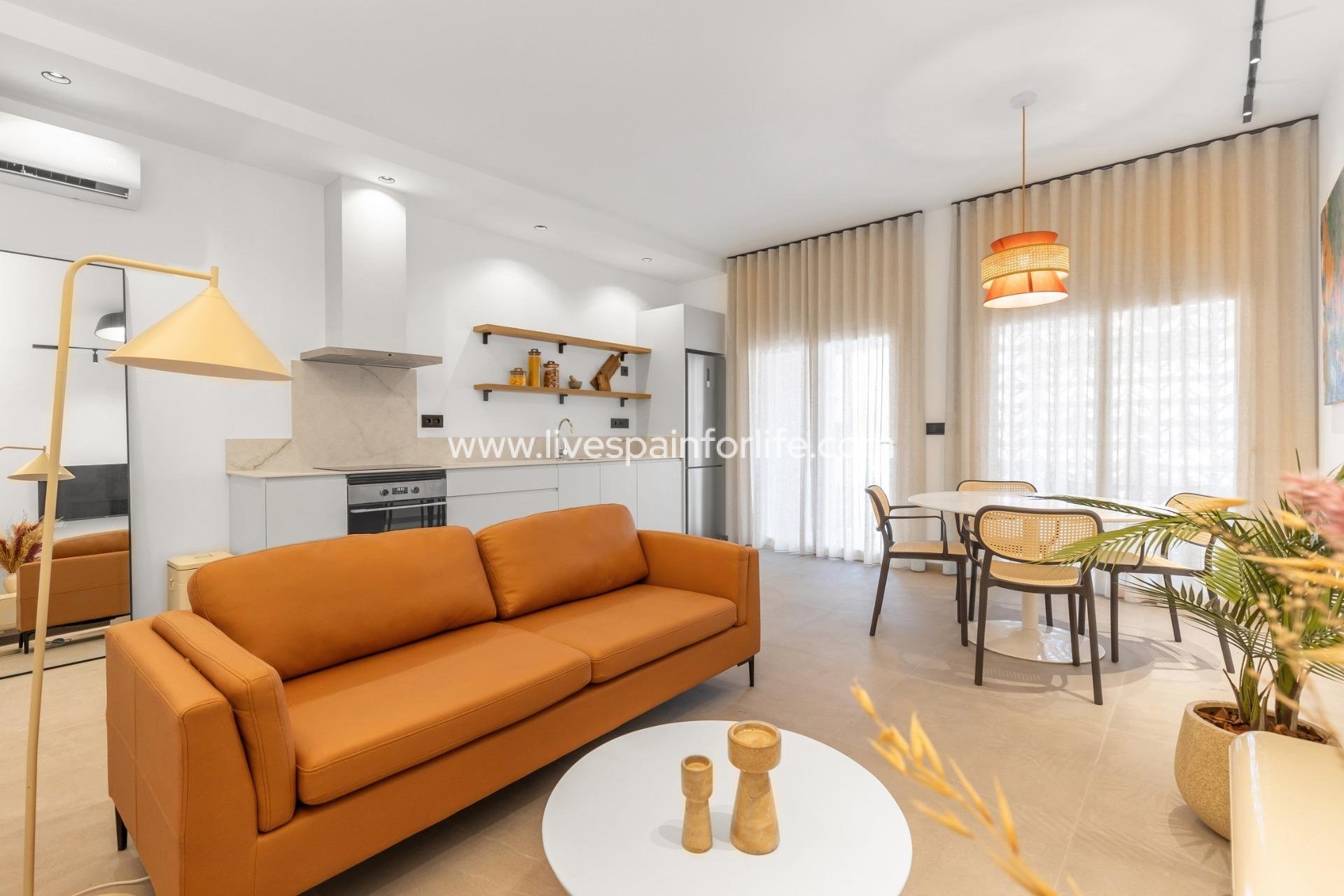 Neubau - Apartments -
Torrevieja - Playa Los Naufragos