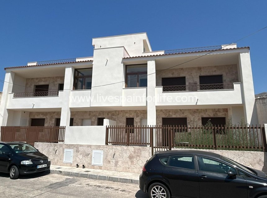 Neubau - Bungalow -
Hondon De Las Nieves - El Salero