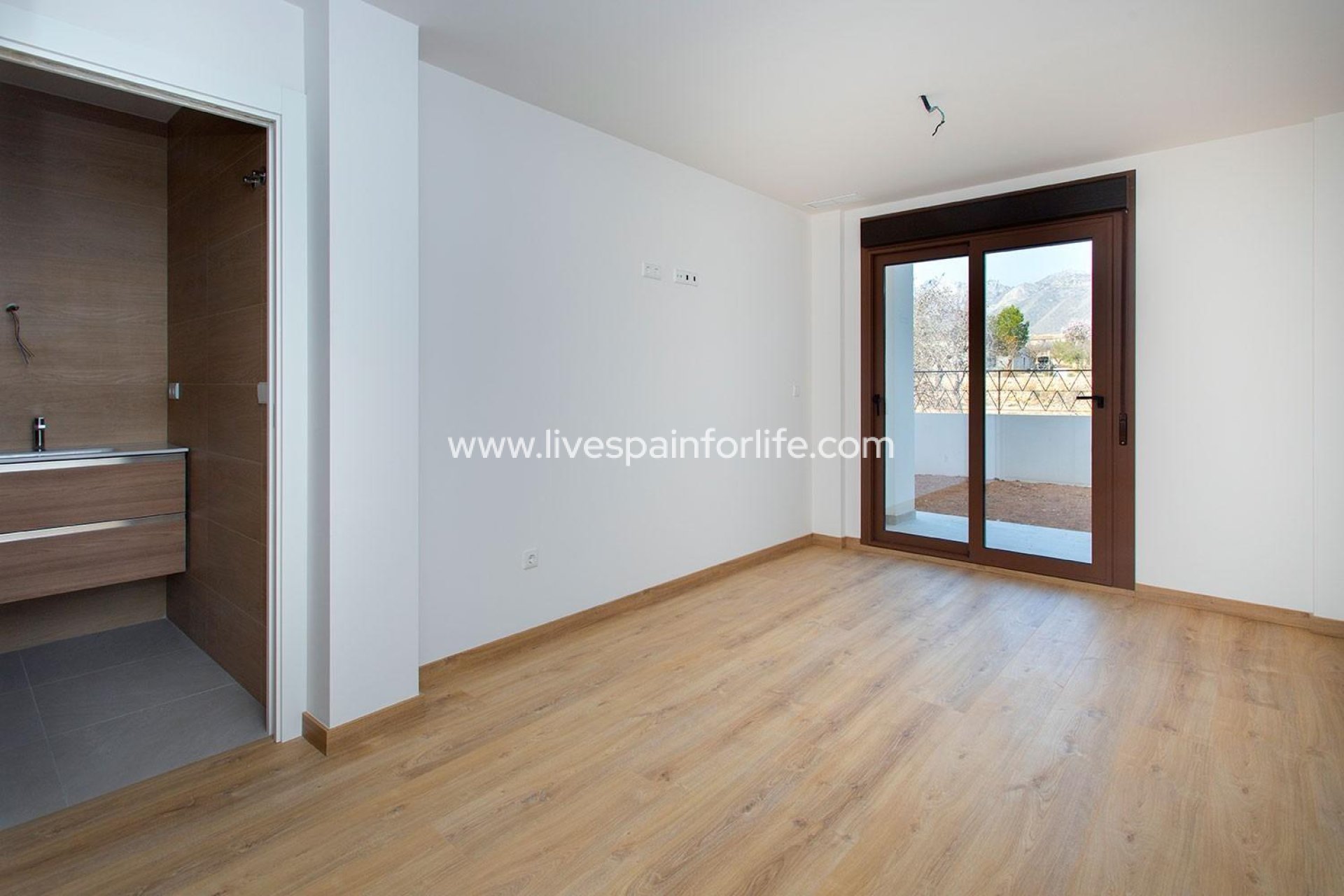 Neubau - Bungalow -
Hondon De Las Nieves - El Salero