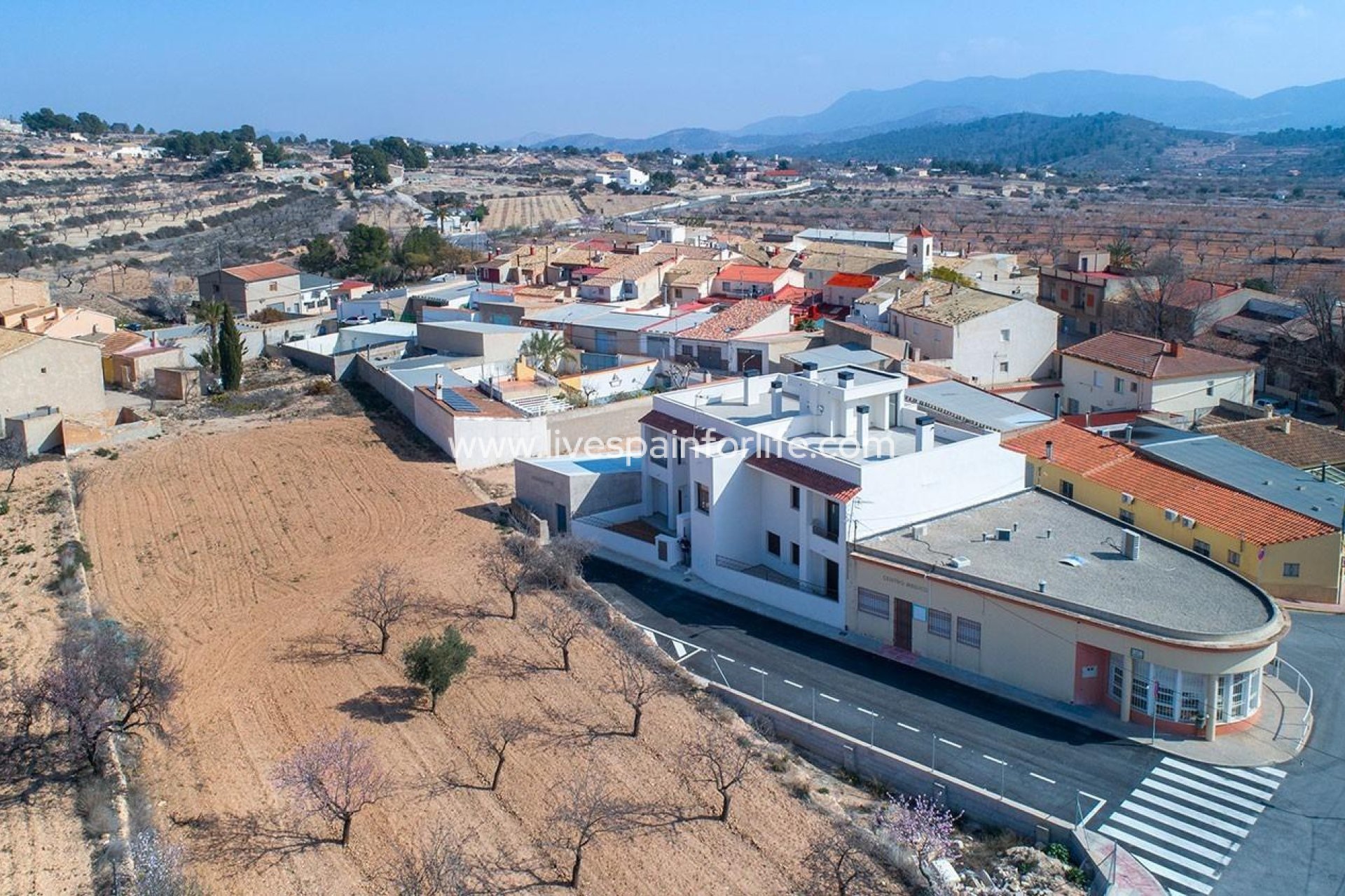 Neubau - Bungalow -
Hondon De Las Nieves - El Salero