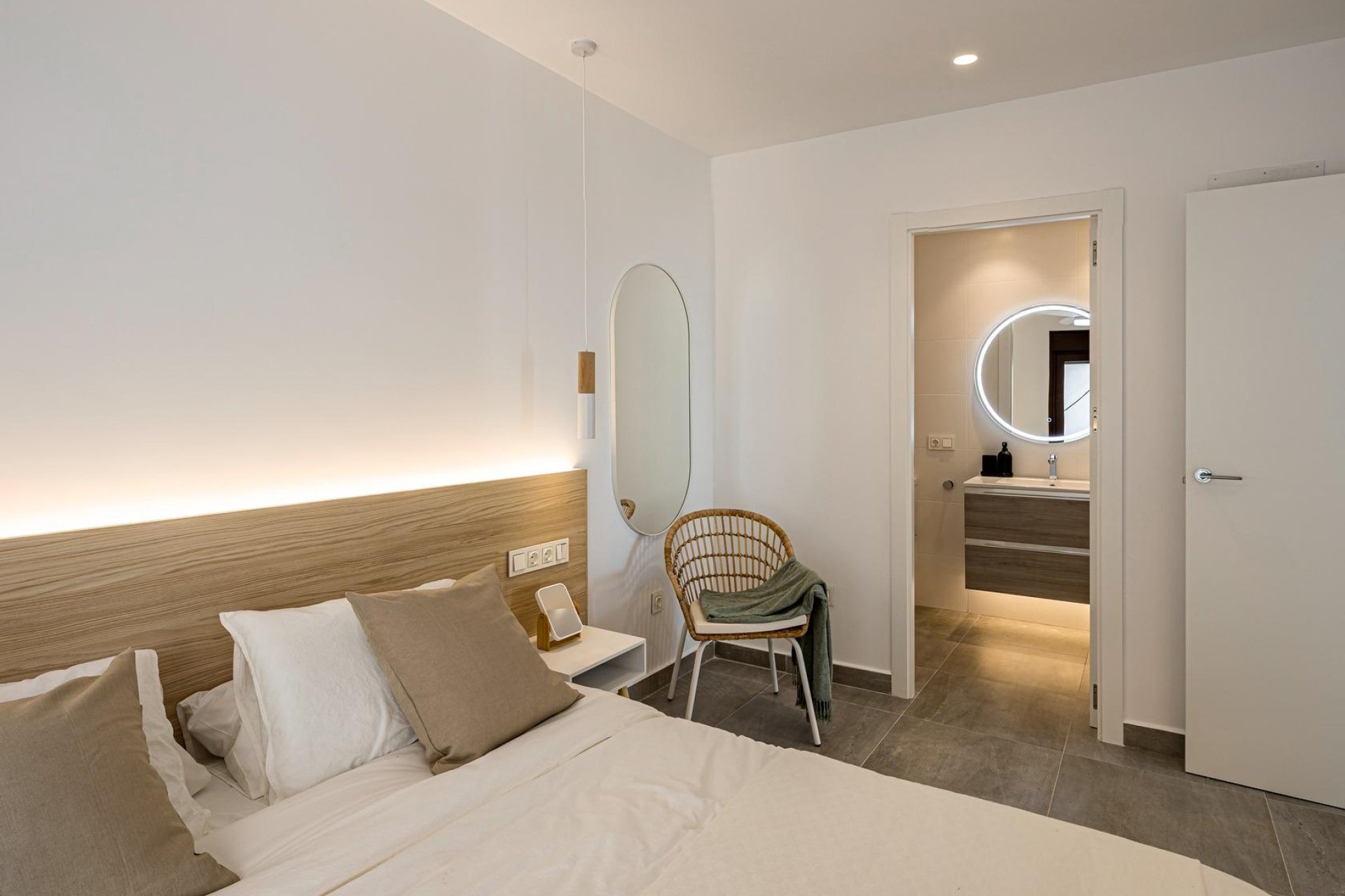 Neubau - Bungalow -
Pilar de la Horadada - Pueblo