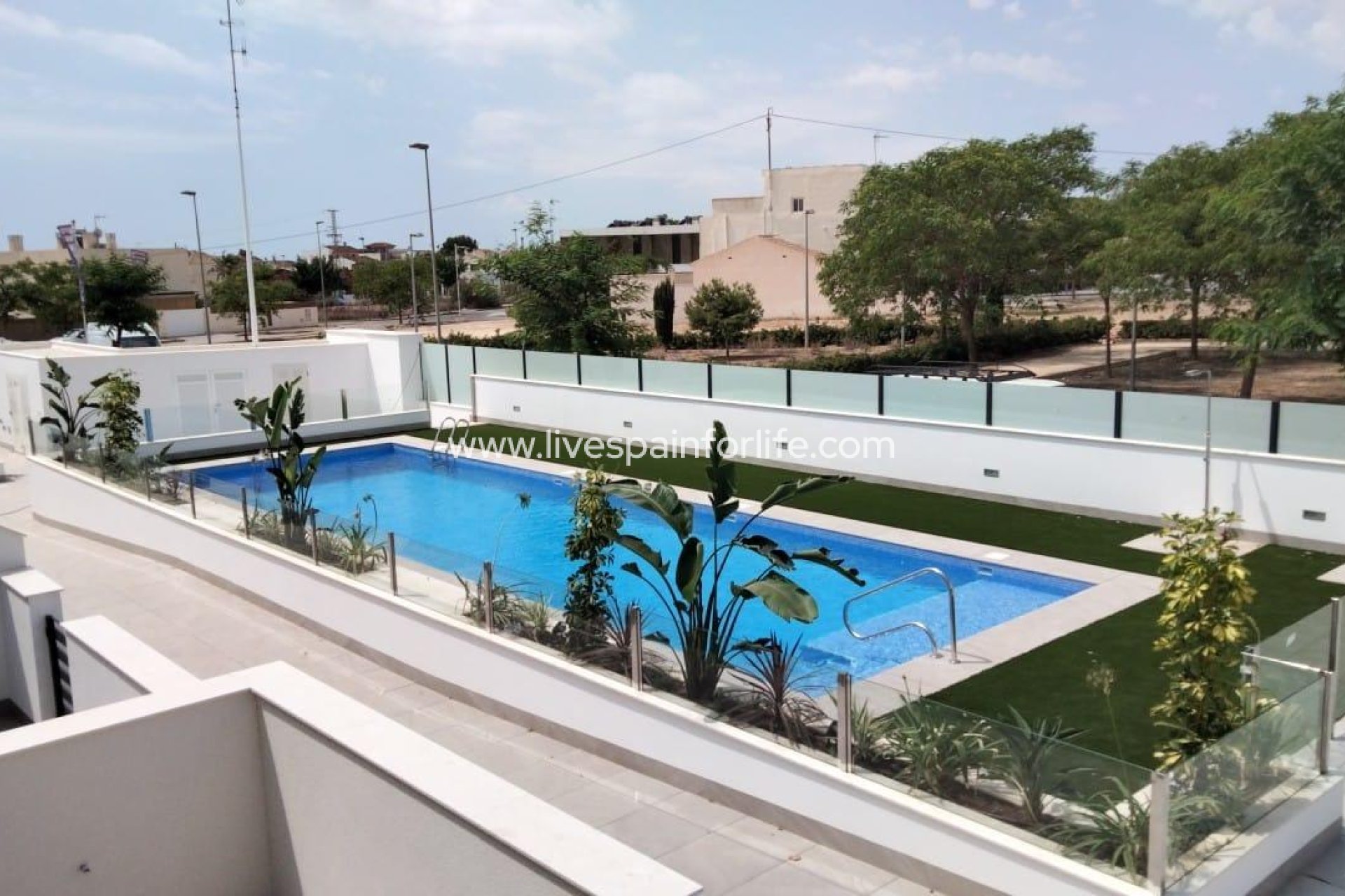 Neubau - Bungalow -
Pilar de la Horadada - Pueblo