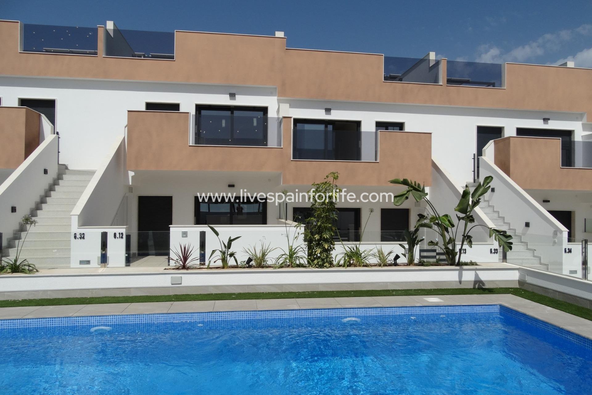Neubau - Bungalow -
Pilar de la Horadada - Pueblo