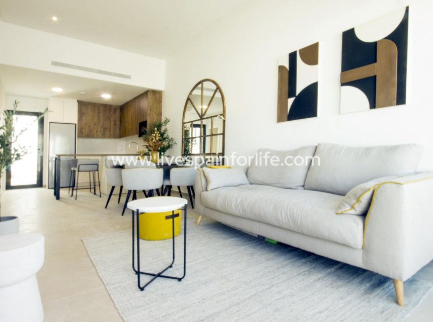 Neubau - Bungalow -
San Fulgencio - Pueblo