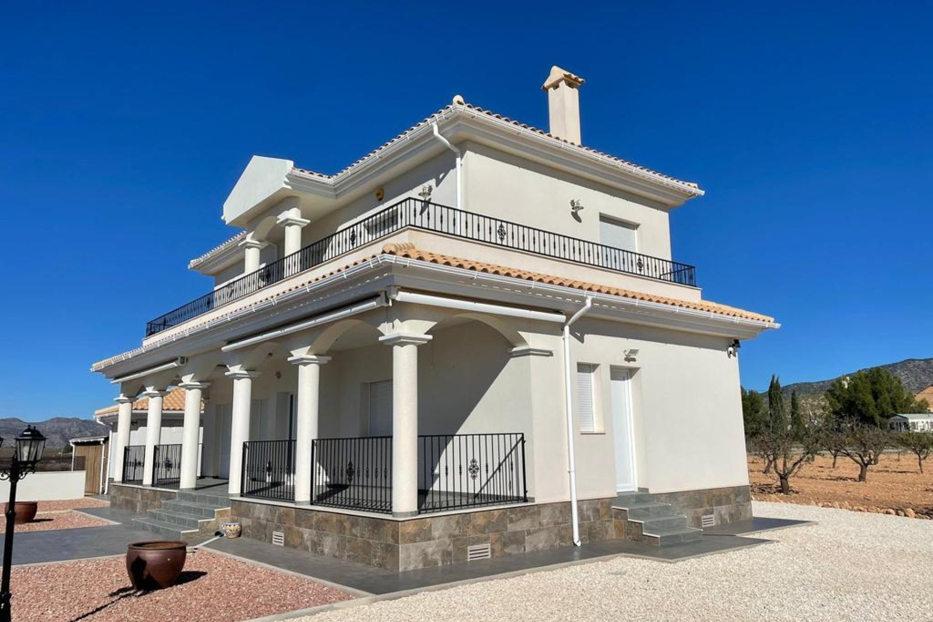 Neubau - Country house -
Alicante