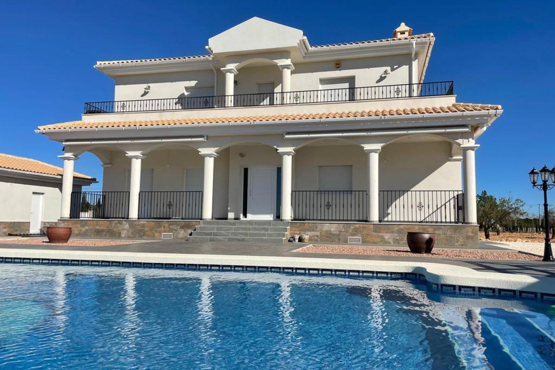 Neubau - Country house -
Alicante