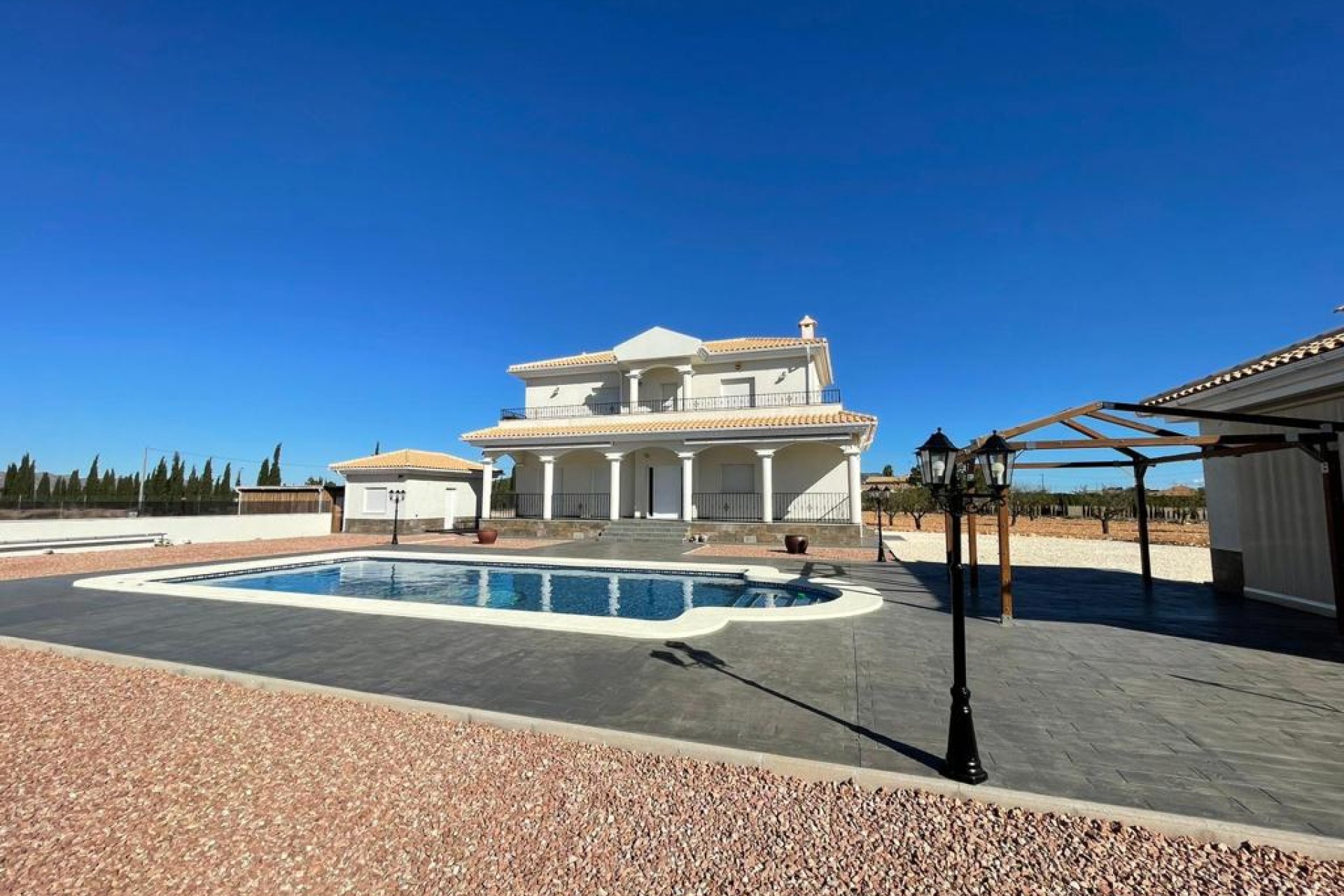 Neubau - Country house -
Alicante