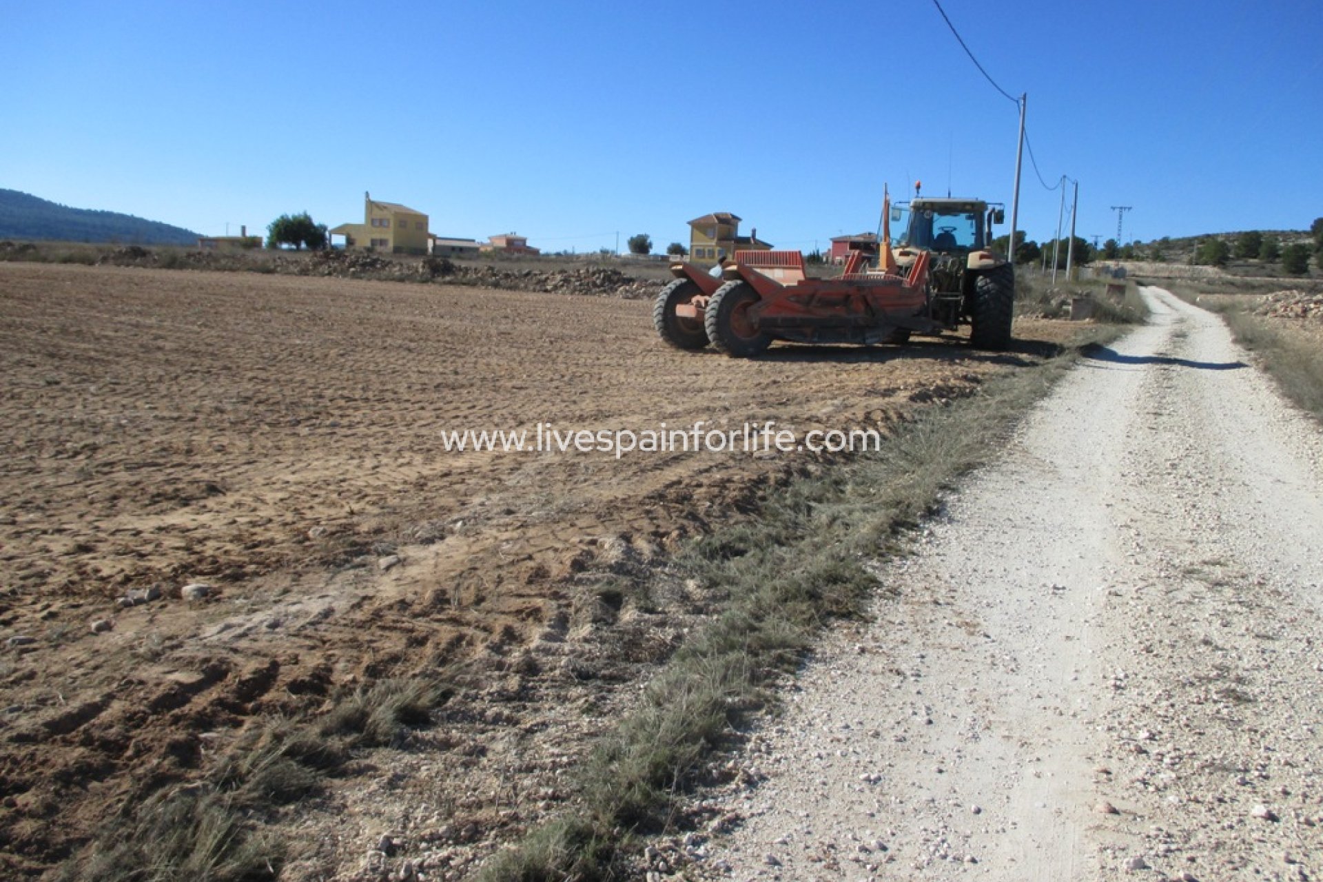 Neubau - Plot of Land -
Pinoso