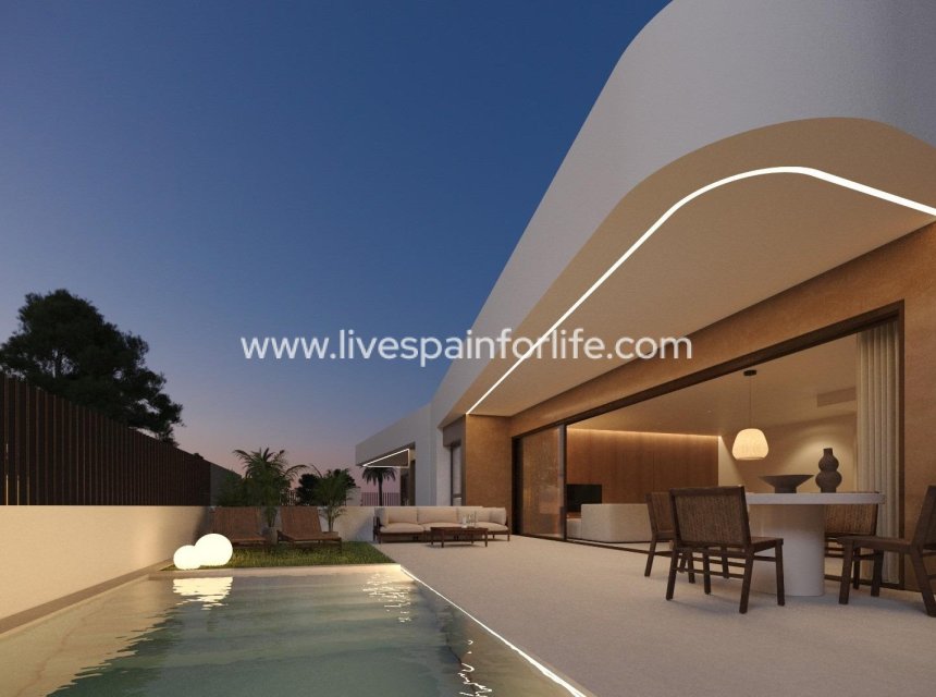Neubau - Semi-detached house / Quad -
Dolores