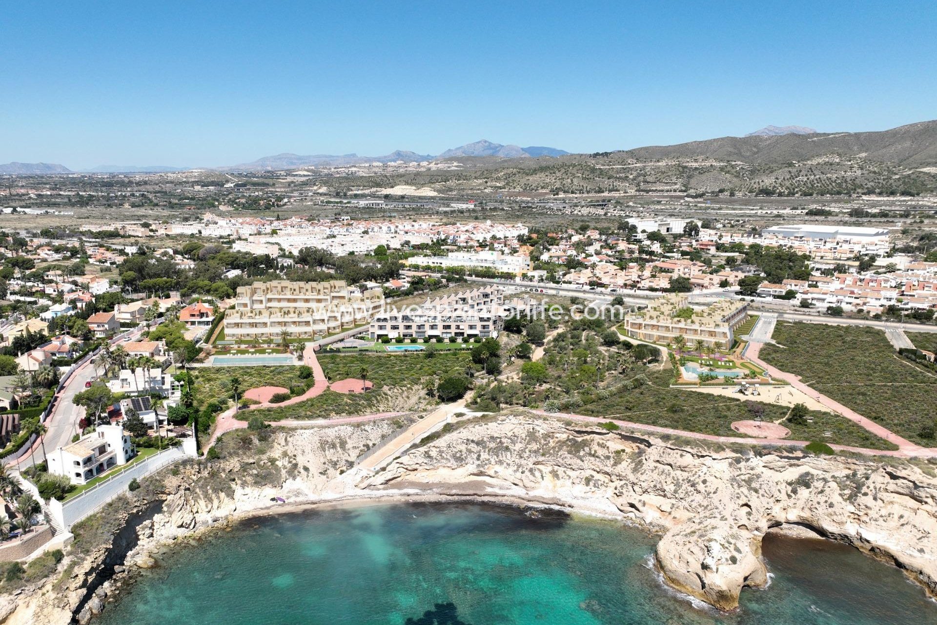 Neubau - Stadthaus -
El Campello - Platja de L´Amerador