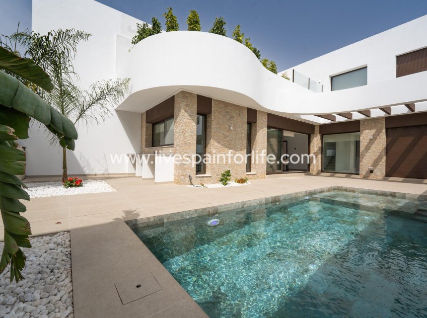 Neubau - Villa (freistehende) -
Almoradi - Heredades
