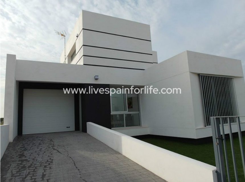 Neubau - Villa (freistehende) -
Dolores