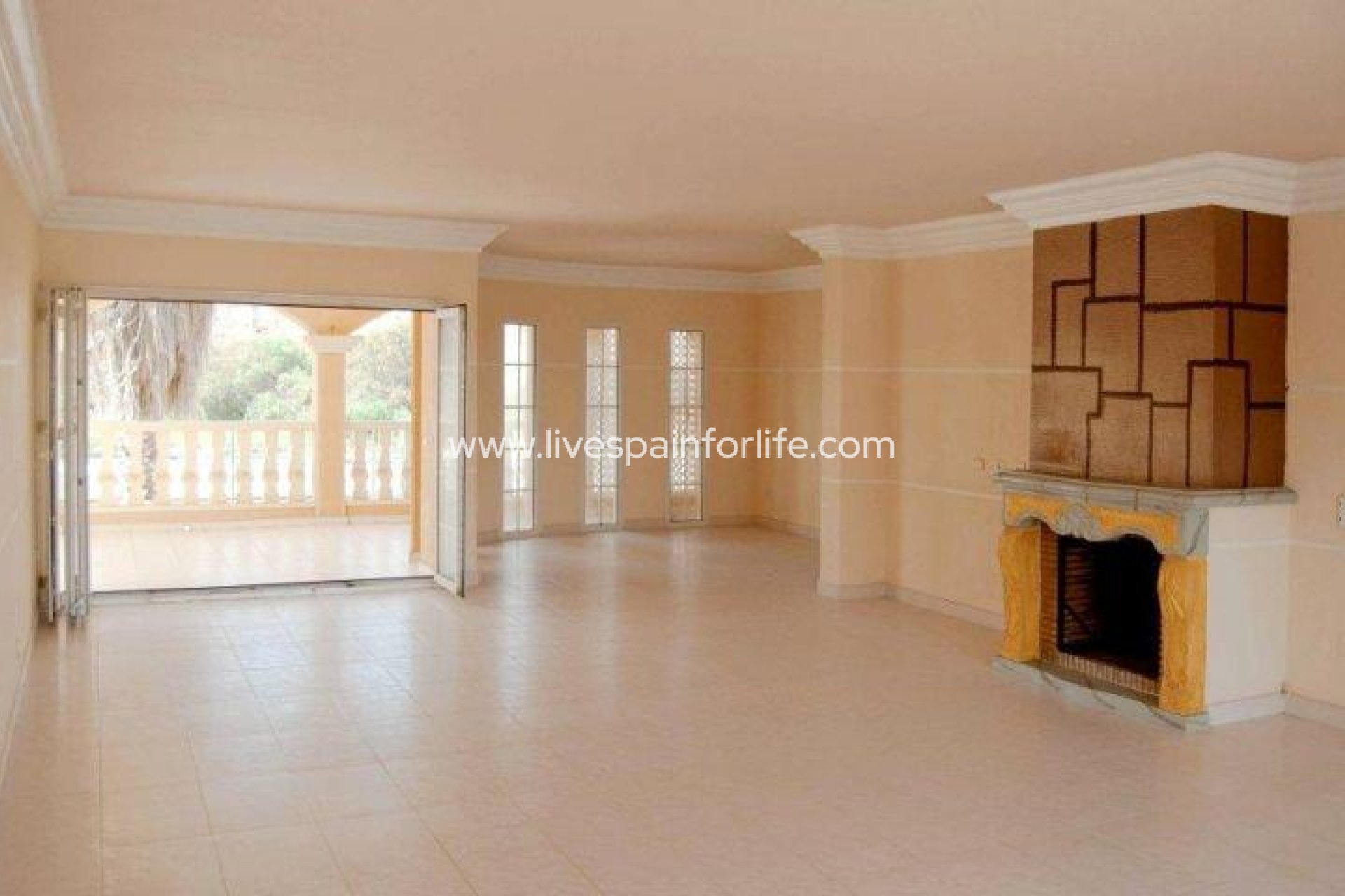 Neubau - Villa (freistehende) -
La Manga del Mar Menor - La Manga