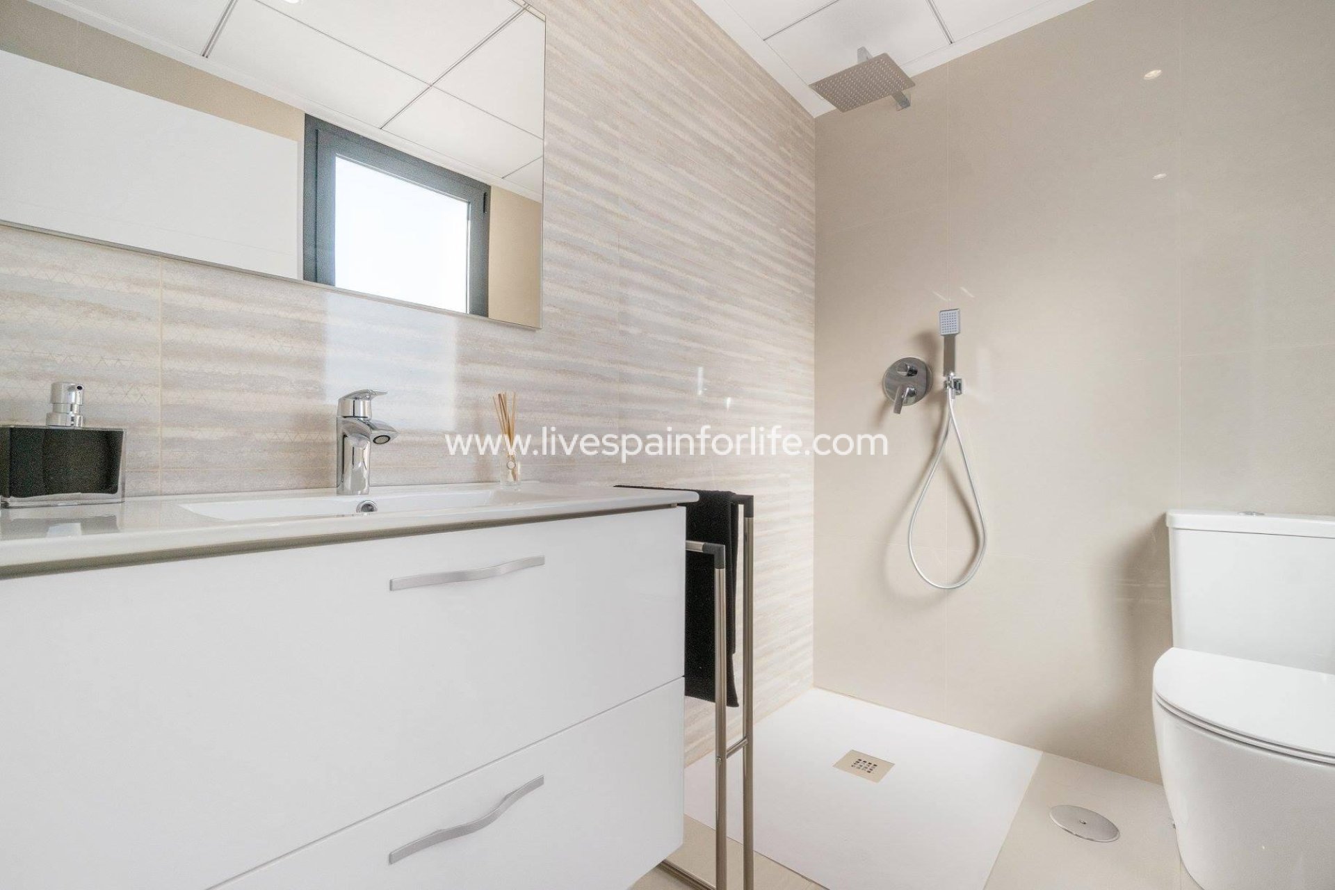 Neubau - Villa (freistehende) -
Los Montesinos - La Herrada