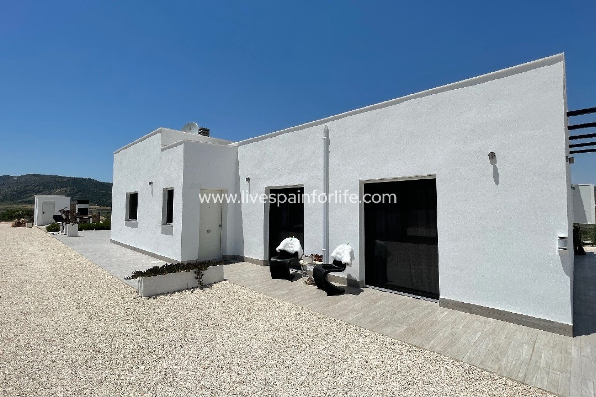 Neubau - Villa (freistehende) -
Macisvenda