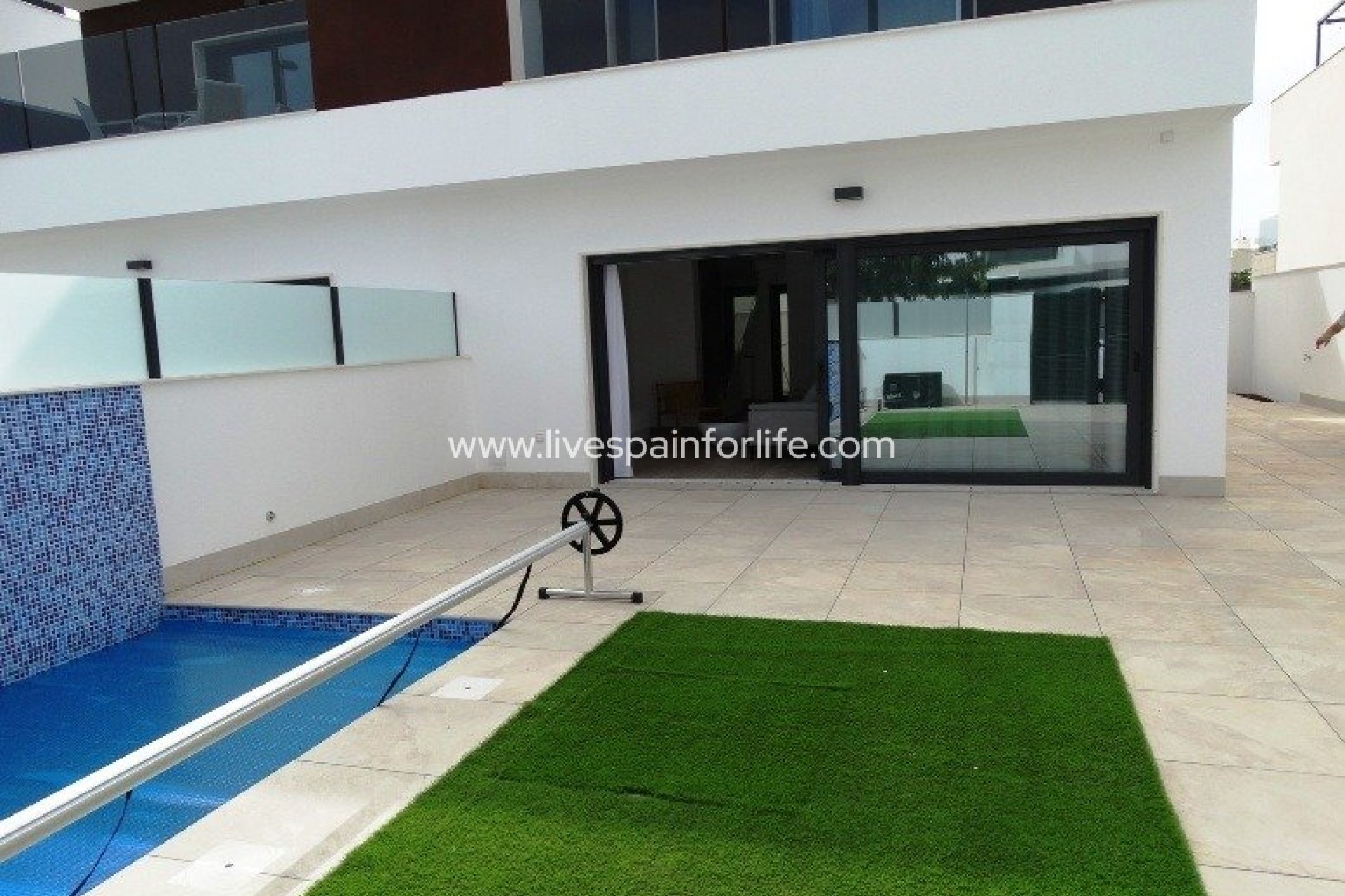 Neubau - Villa (freistehende) -
Pilar de la Horadada - Pueblo