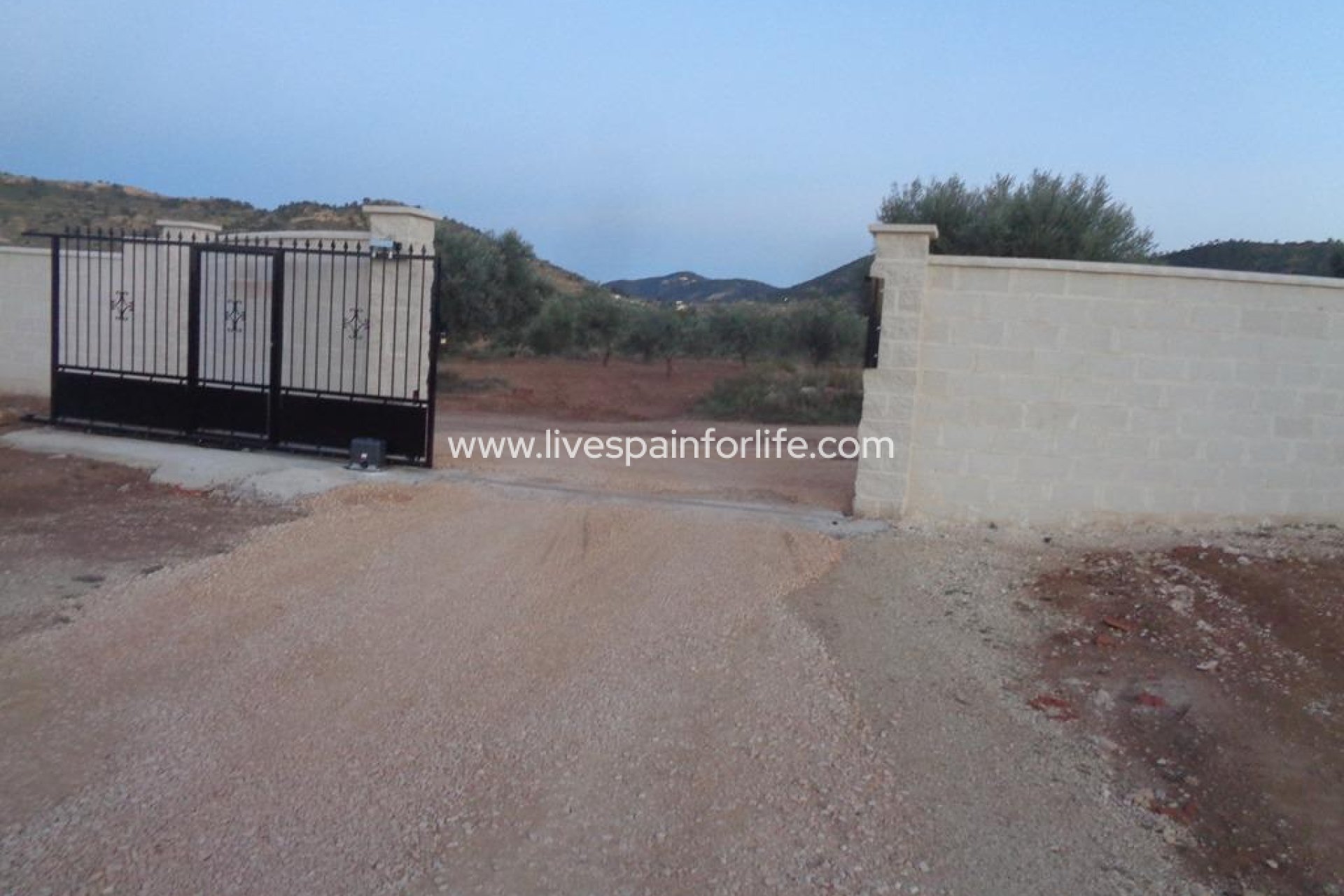 Neubau - Villa (freistehende) -
Pinoso - Camino Del Prado