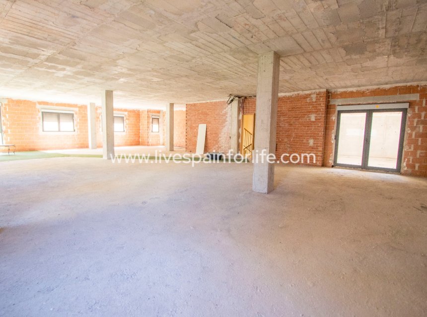 New build - Apartments -
Albatera