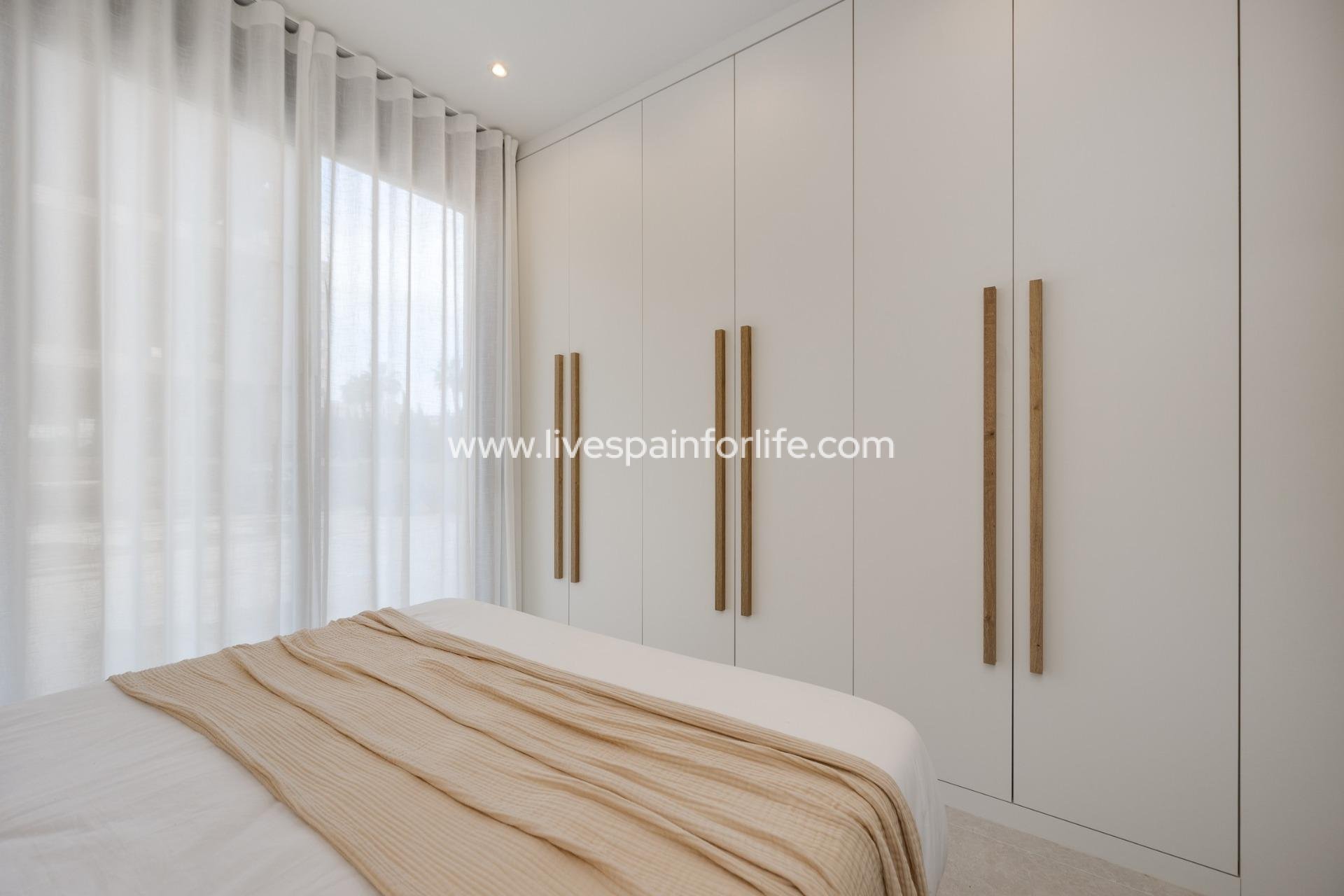 New build - Apartments -
Guardamar del Segura - Avda del Puerto